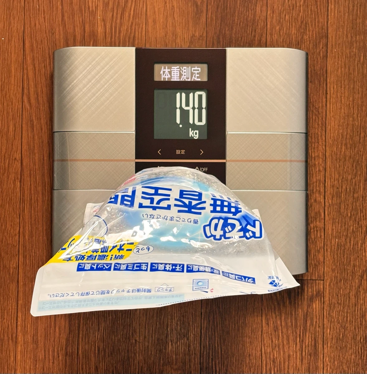 小林製薬 ドでか無香空間 詰替用 2点セットの写真5枚目