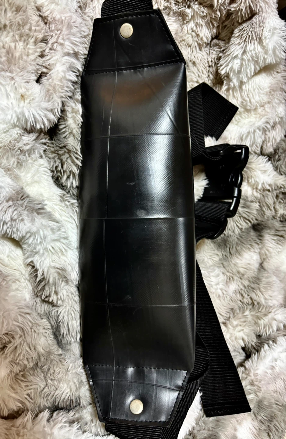 【極希少/初期型】SEAL シール 全面タイヤ素材 トラベルボディバッグ 日本製の写真4枚目