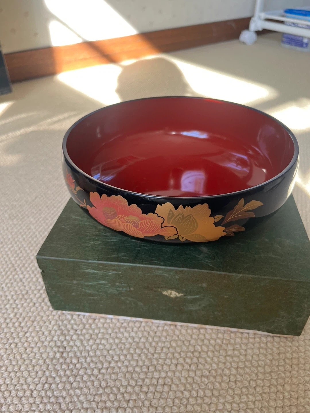 漆器 菓子鉢 牡丹柄 共箱入り