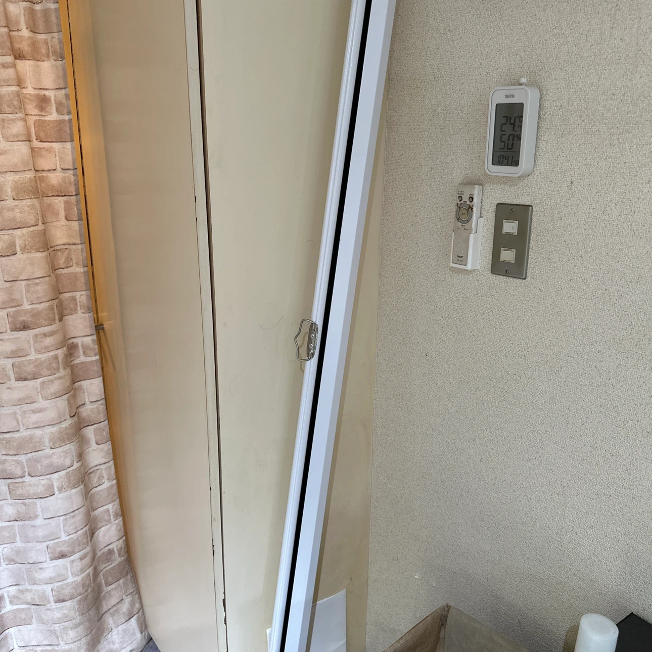 トップスター プロジェクタースクリーン 84インチ
