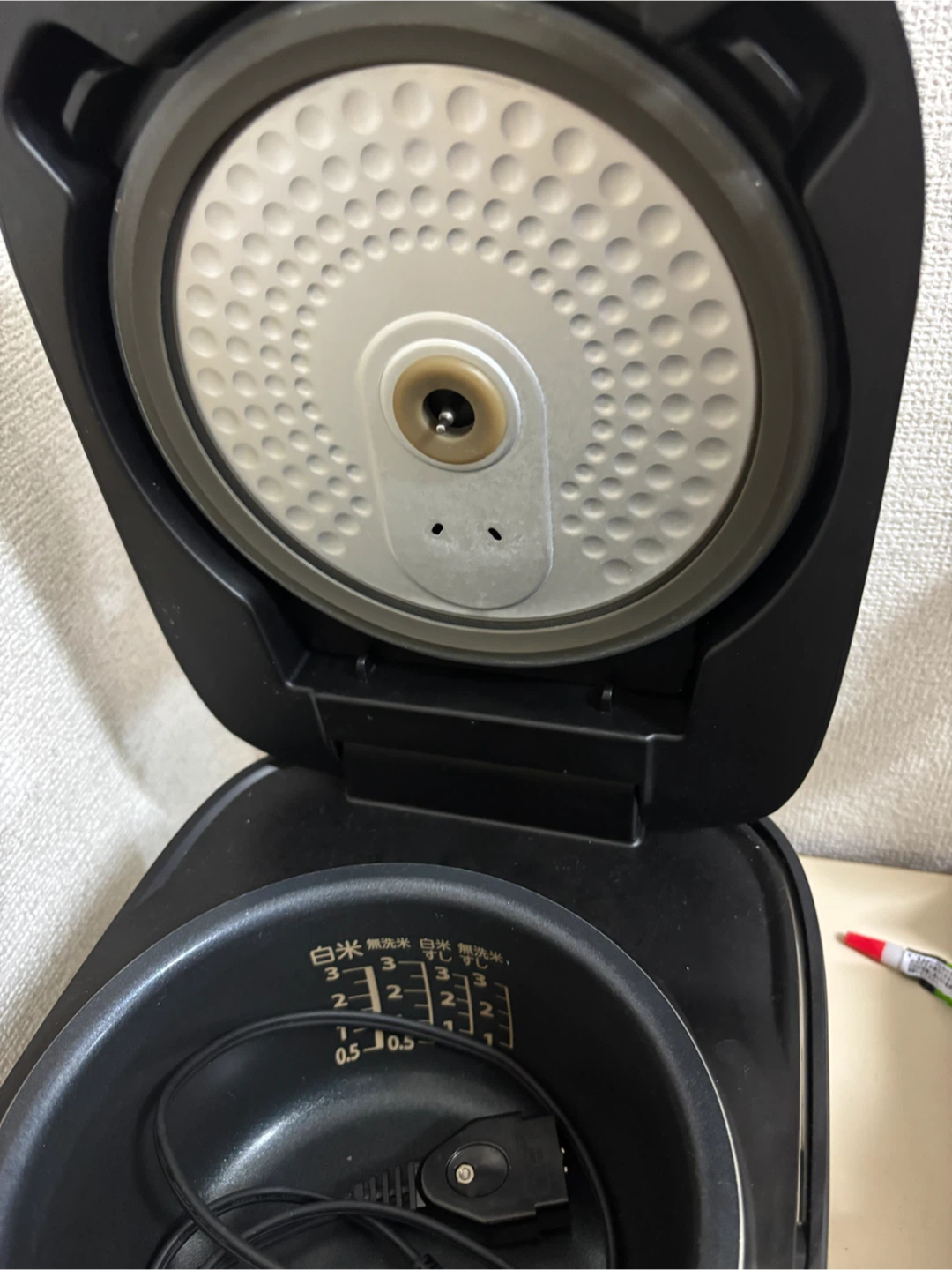 東芝 炊飯器 RC-5MFM 3合炊きの写真3枚目