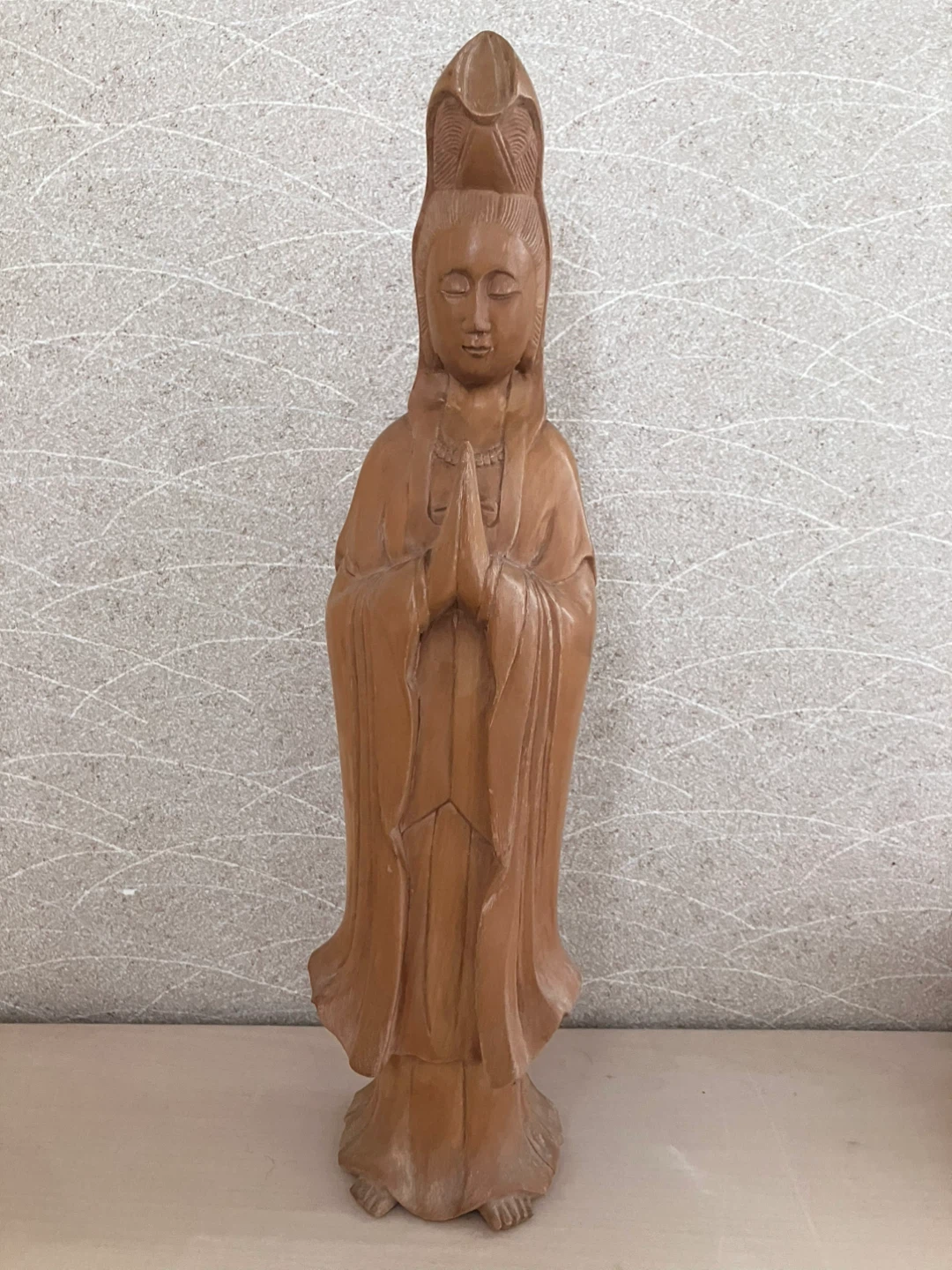 木彫り　観音菩薩像