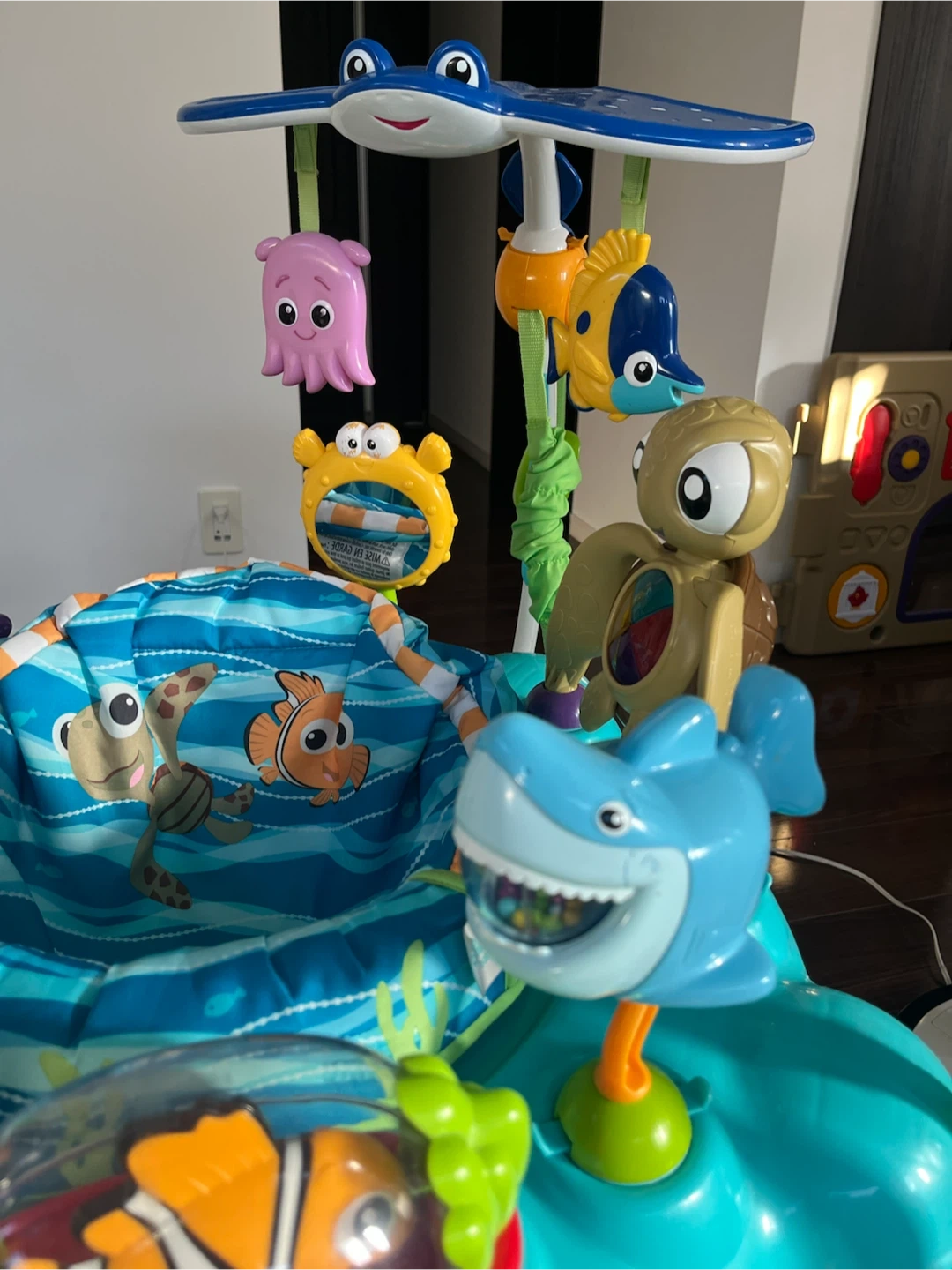 ディズニー ニモ ジャンパルー ジャンパーの写真3枚目