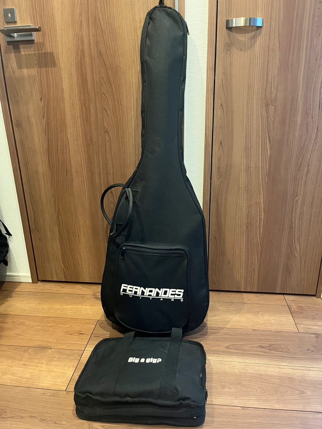 フェルナンデス FERNANDES RAVELLE DELUXE エレキギター おまけ付きの写真8枚目
