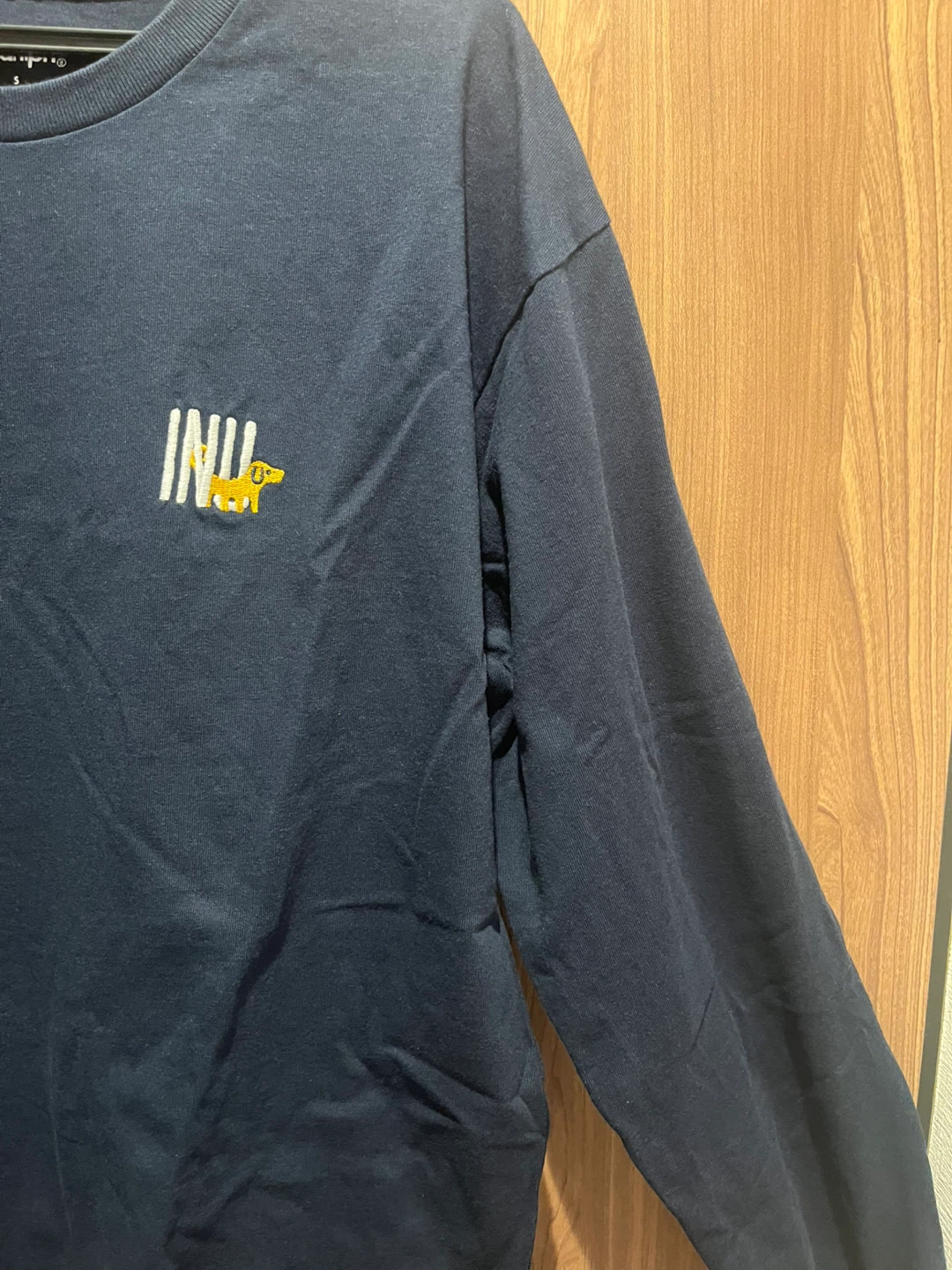 graniph グラニフ 長袖Tシャツ ロンT ネイビー ナガスギルイヌの写真4枚目