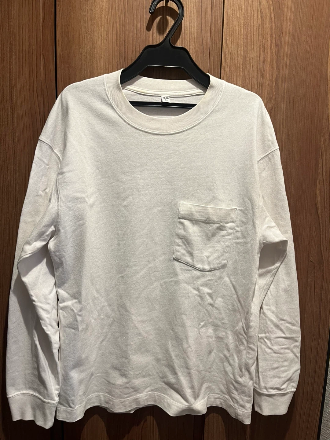 ユニクロ ウォッシュコットンクルーネックTシャツ 長袖 ホワイト 471763の写真2枚目