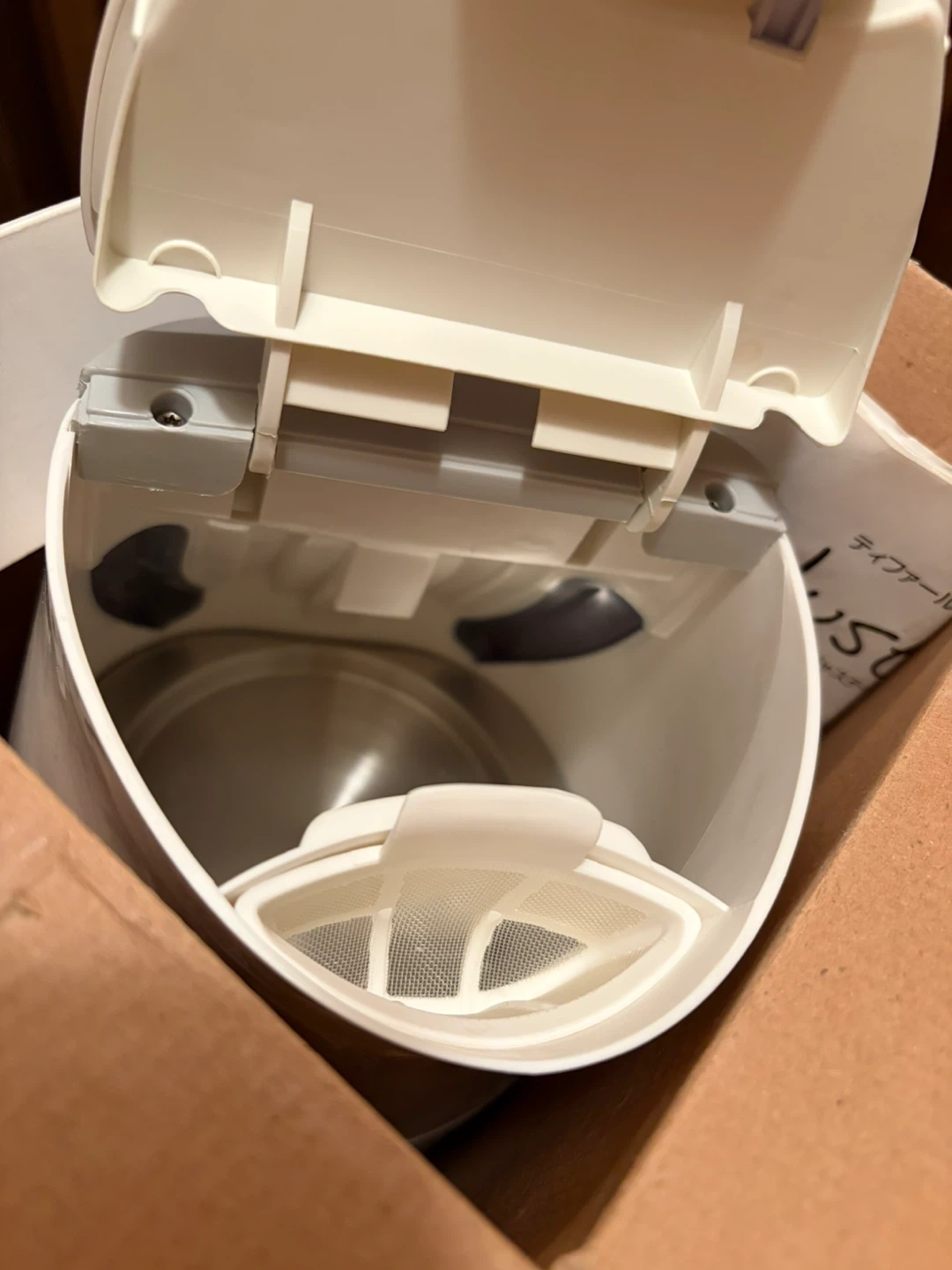 T-faL ジャスティン 1.2リットル 電気ケトルの写真3枚目
