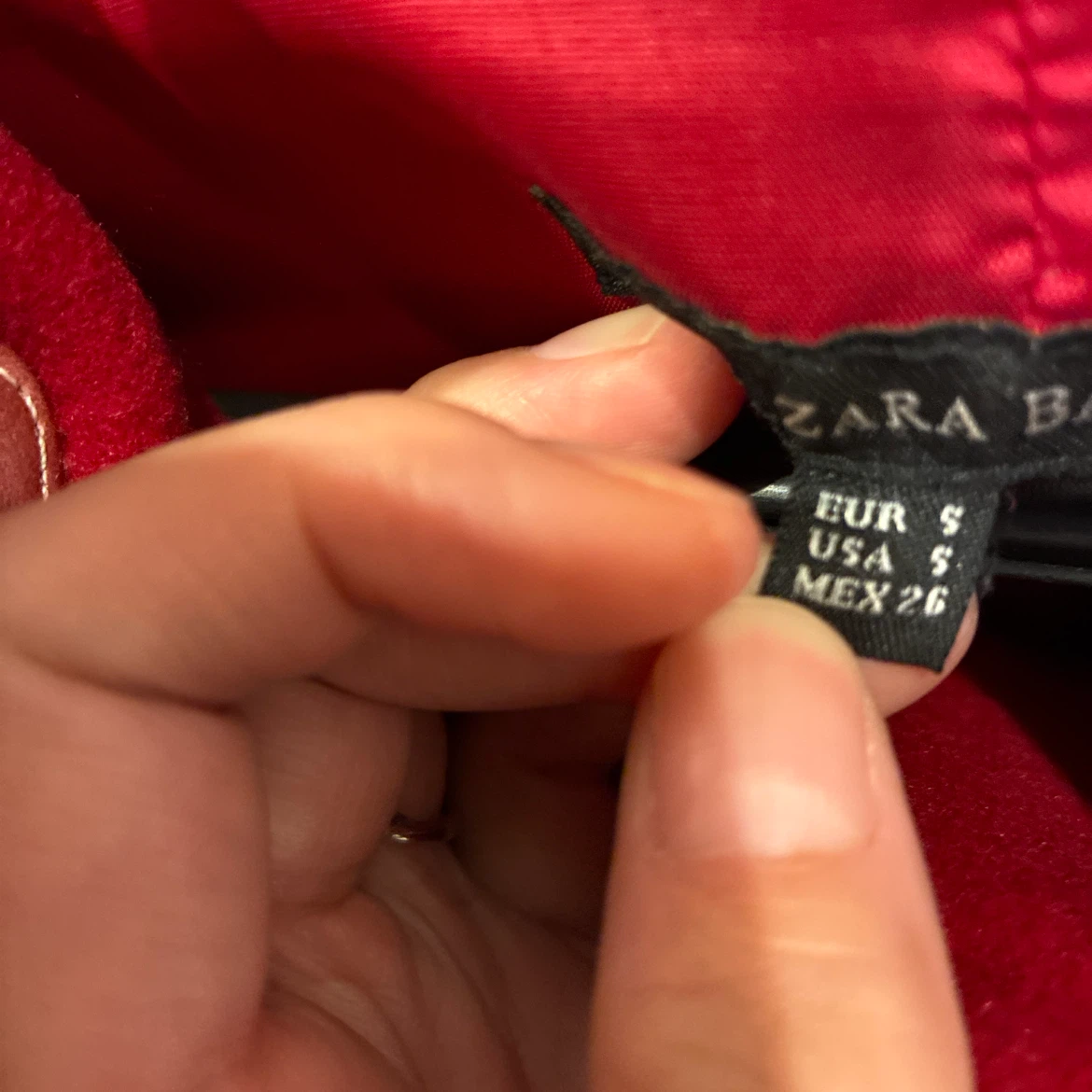 ZARA 赤いコート　XSの写真4枚目