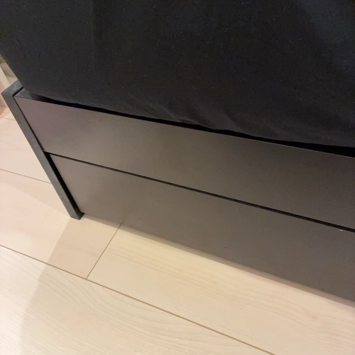 ヘッドボード付き ベッドフレームの写真2枚目
