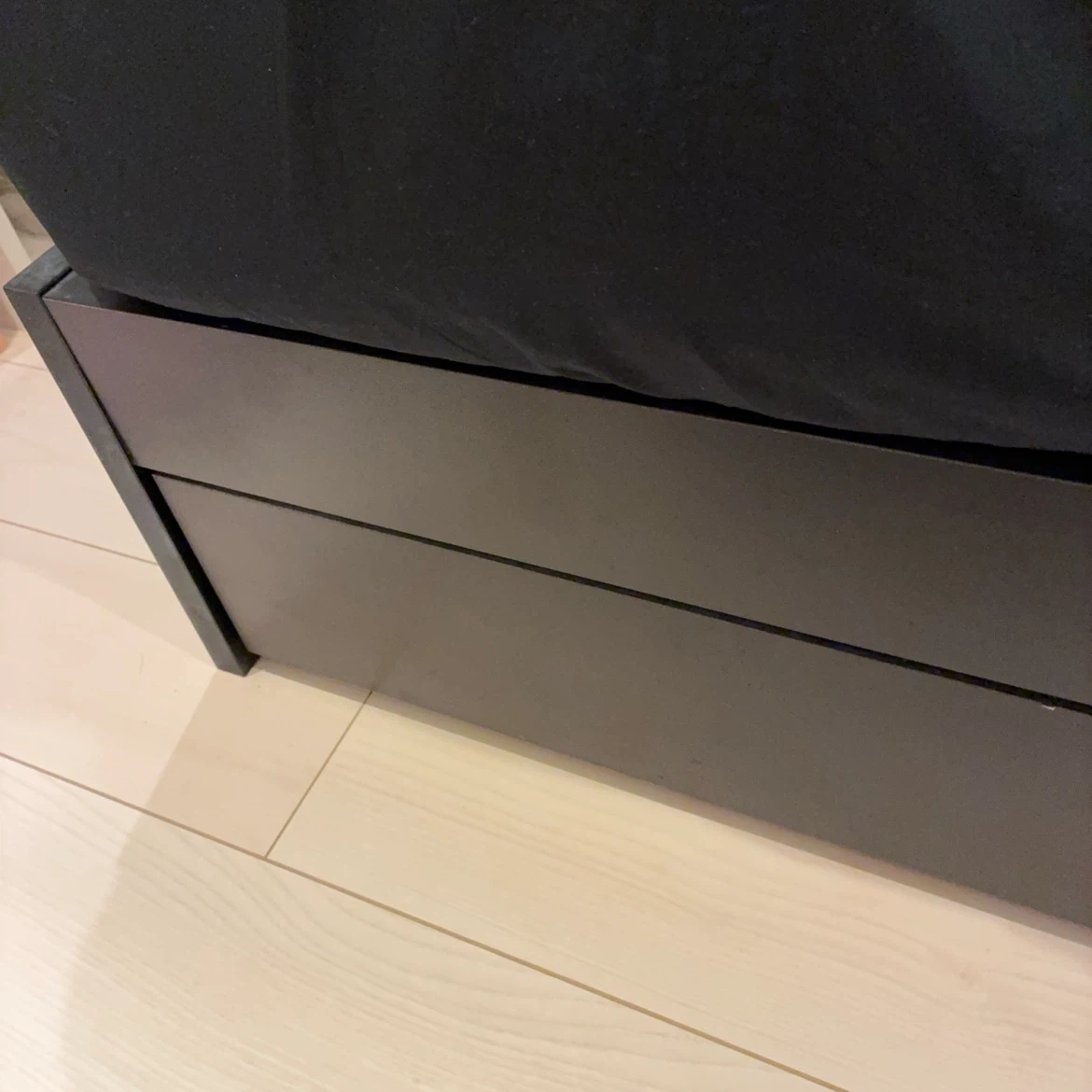 ヘッドボード付き ベッドフレームの写真2枚目