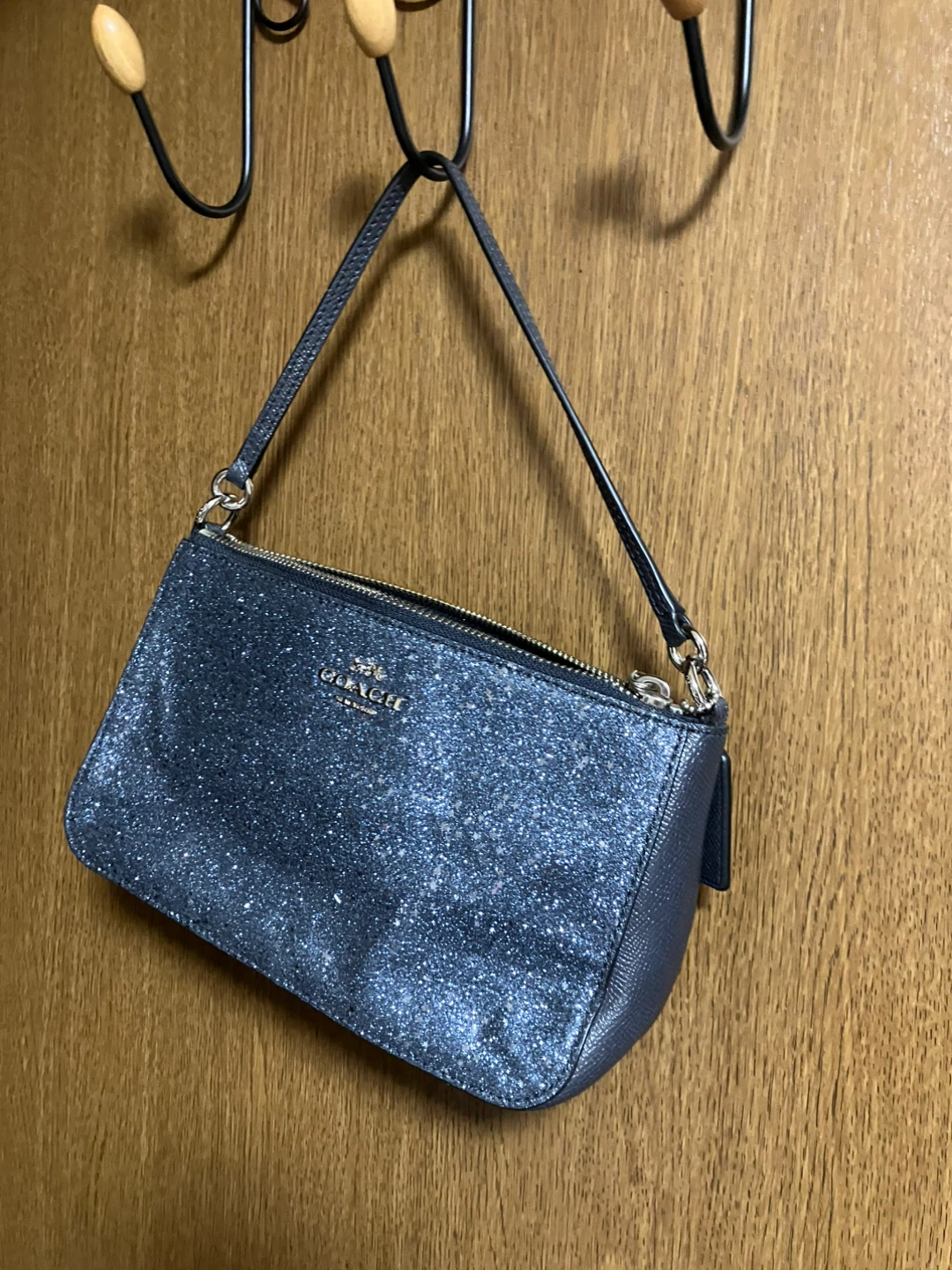 コーチ バッグ グリッター 紺色