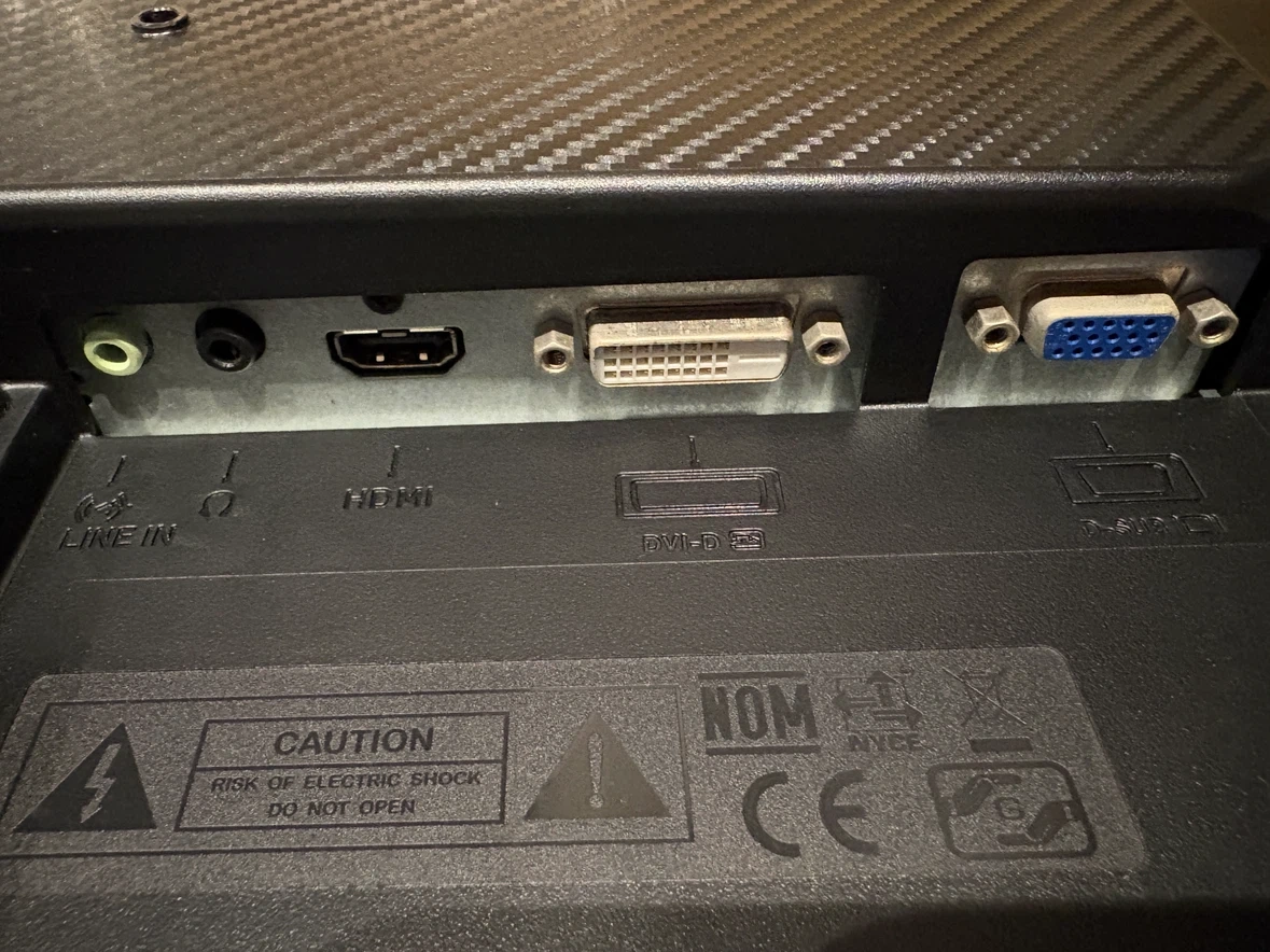 【BenQ GL2460】24インチ モニター 純正スタンド付きの写真5枚目