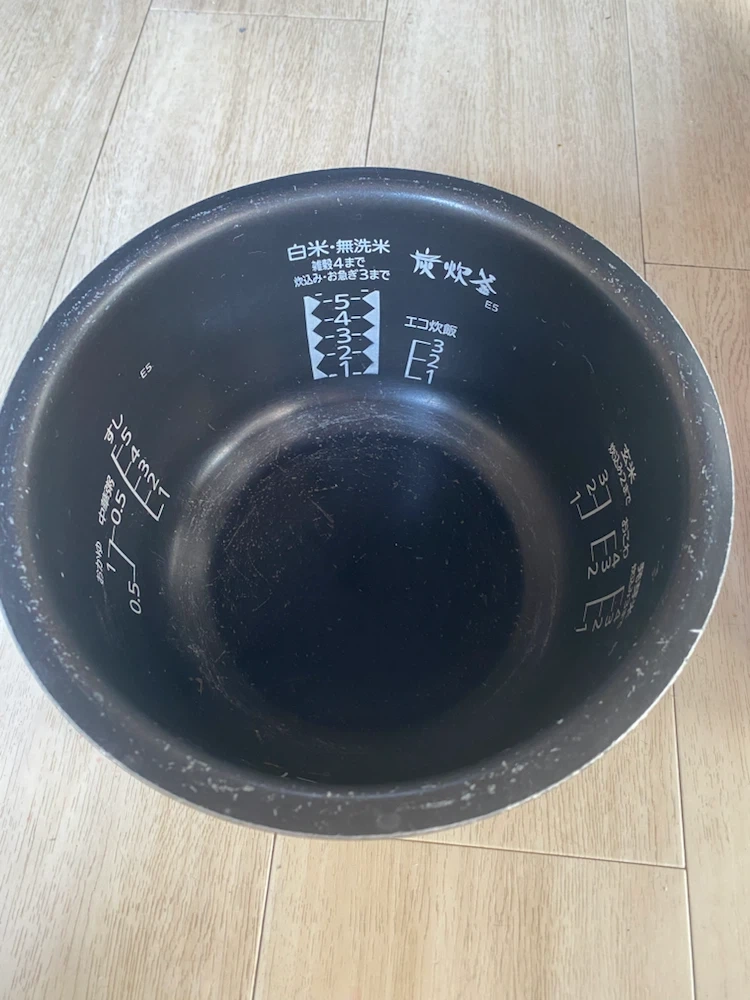 三菱電機 炊飯器 NJ-VE105 5.5合炊きの写真4枚目