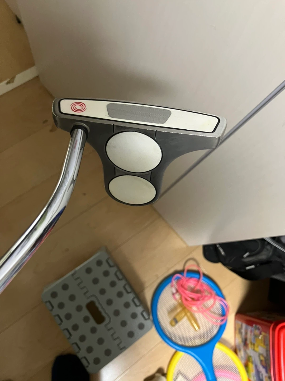 オデッセイ パター ホワイトスチール 2ボール 32インチの写真5枚目