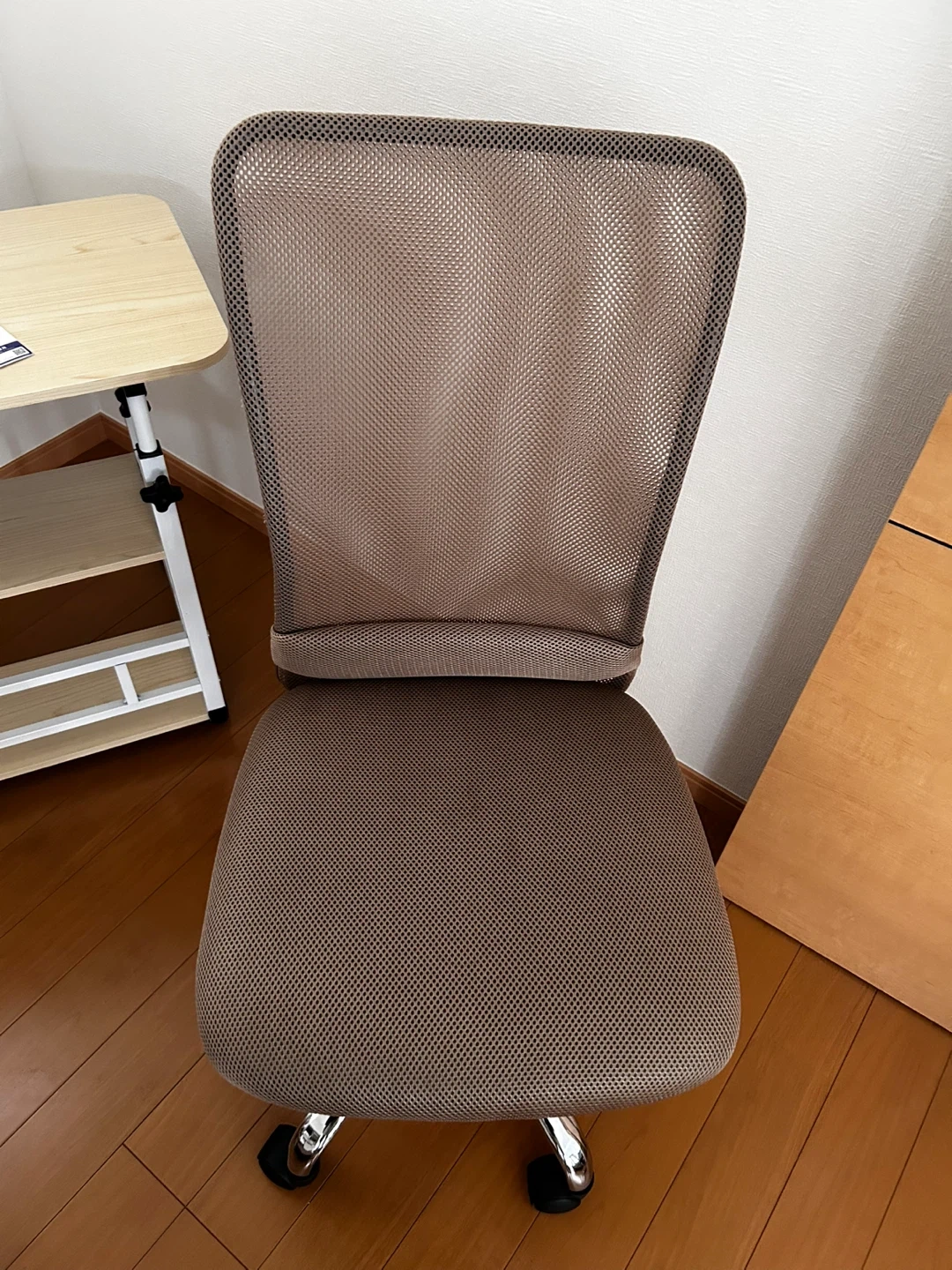 オフィスチェア メッシュ ベージュ 昇降機能付き