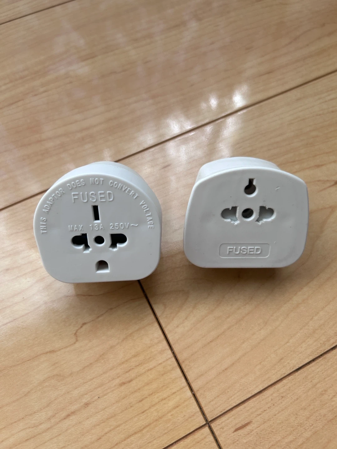 海外用変換プラグ 2個セット