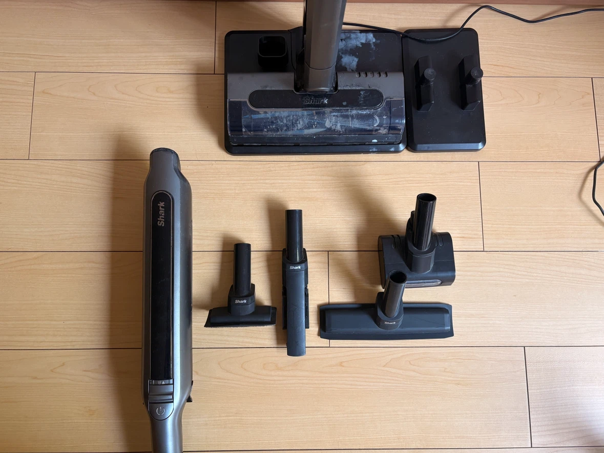 シャーク コードレス掃除機 CS401JGRの写真6枚目
