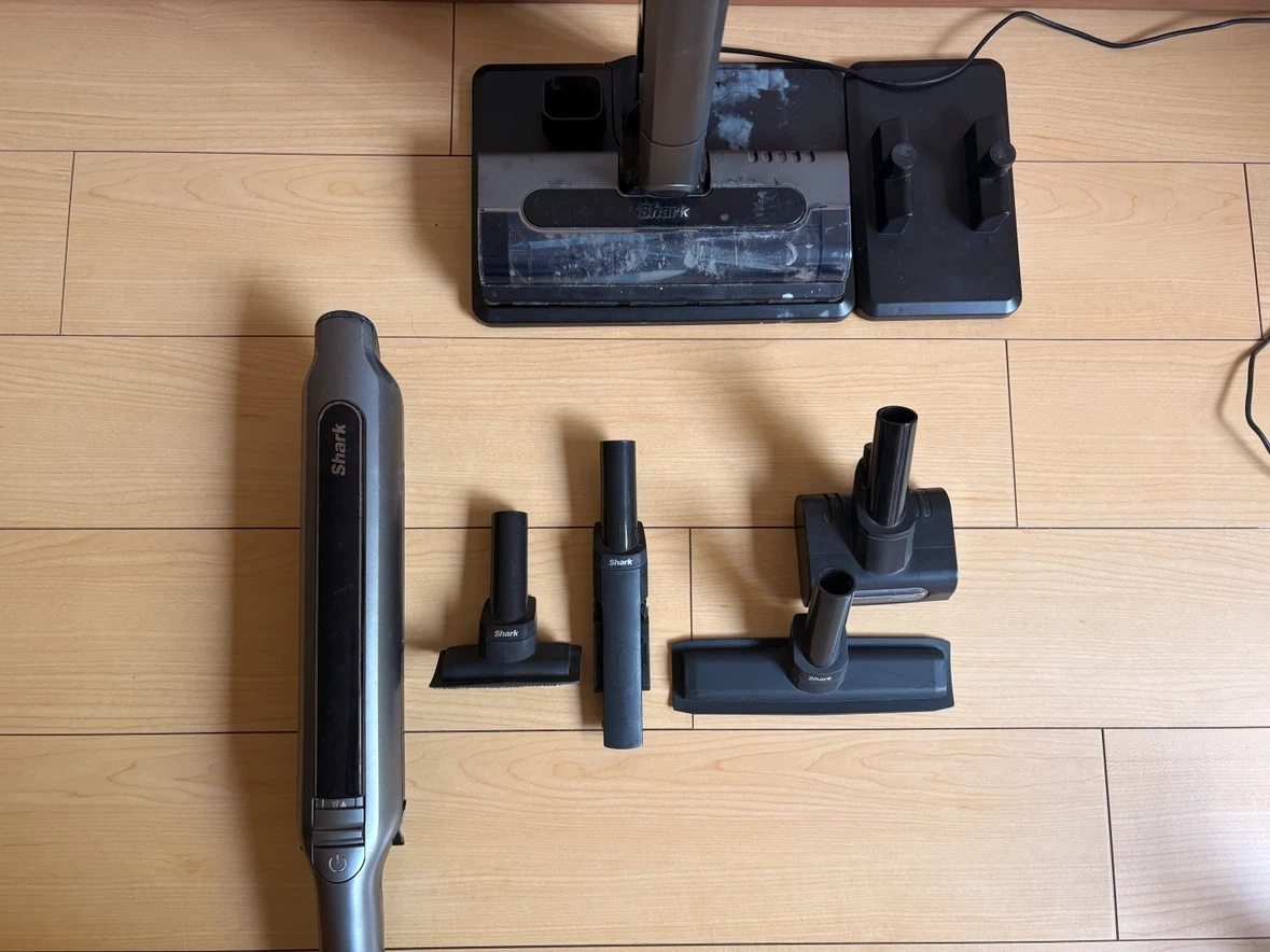シャーク コードレス掃除機 CS401JGRの写真6枚目