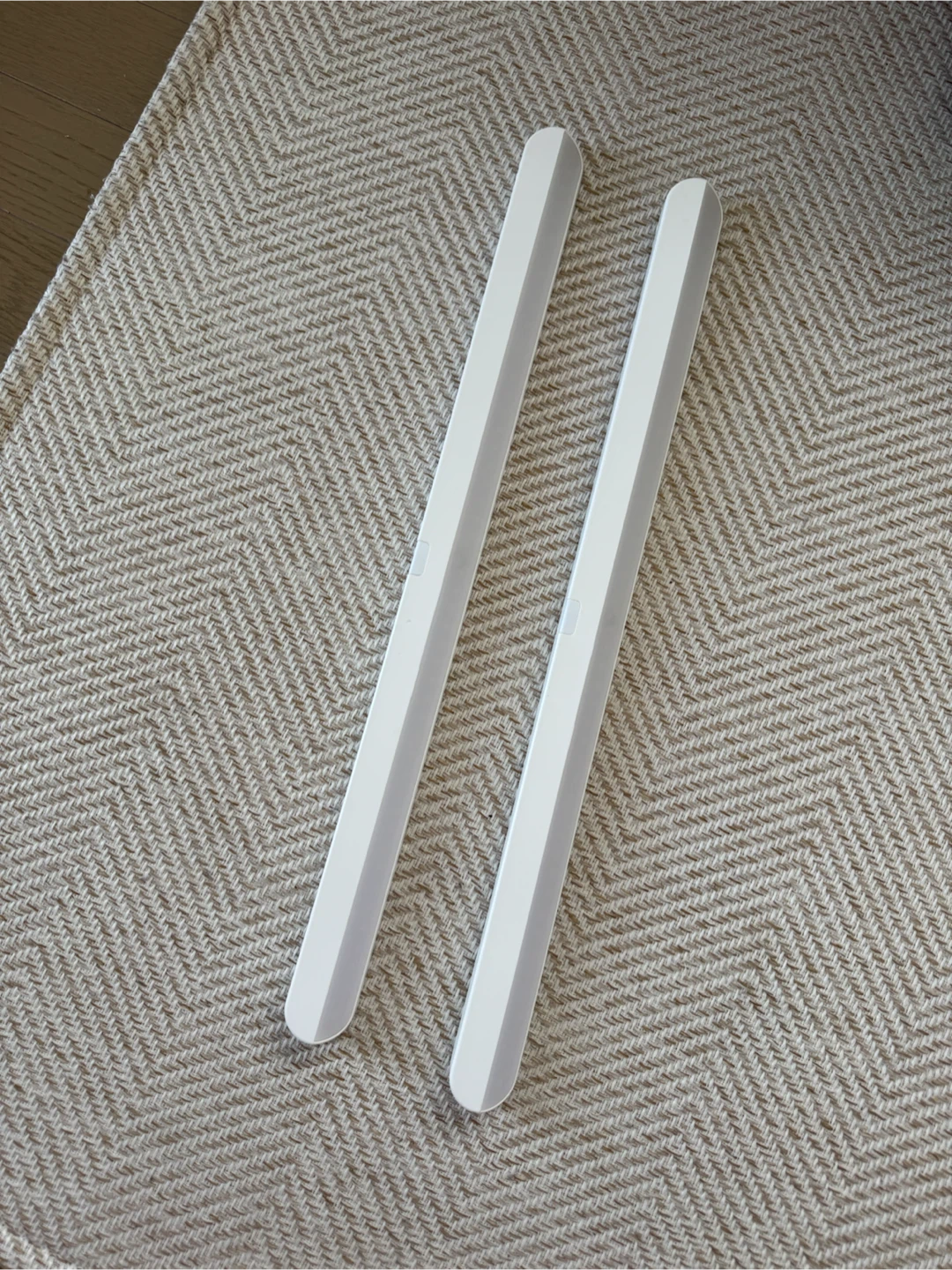 IKEA KÖLVATTEN LEDセンサーライト 50cm 2本セット