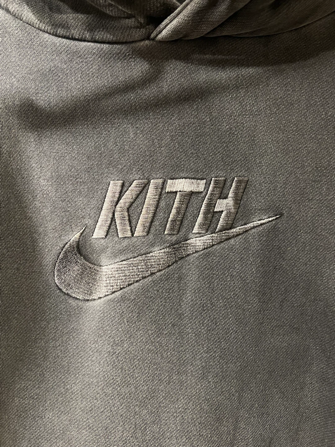 KITH x Nike Swoosh Hoodie コラボレーションパーカー ウォッシュ加工（フェード加工）の写真2枚目