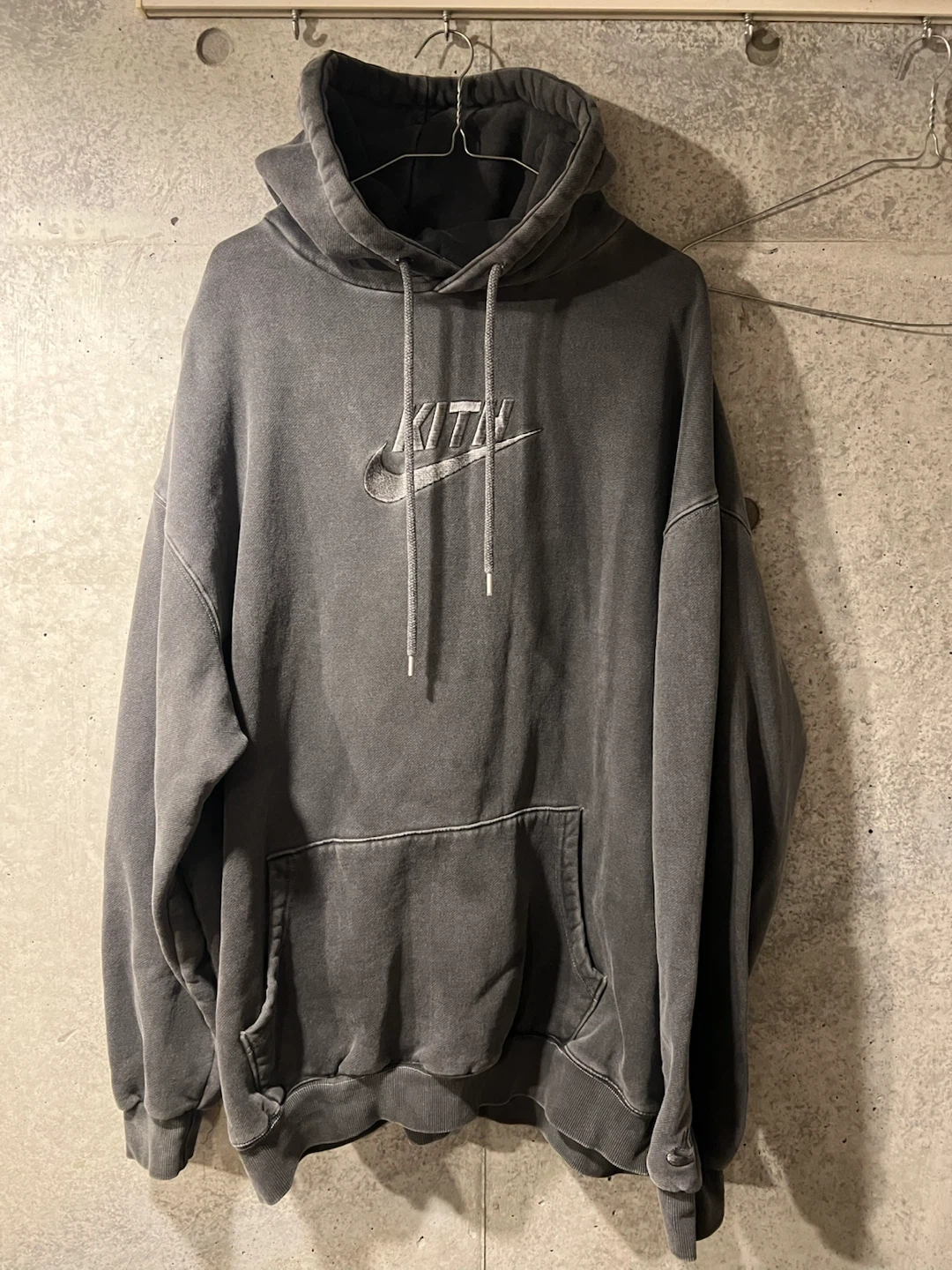 KITH x Nike Swoosh Hoodie コラボレーションパーカー ウォッシュ加工(フェード加工)の写真6枚目