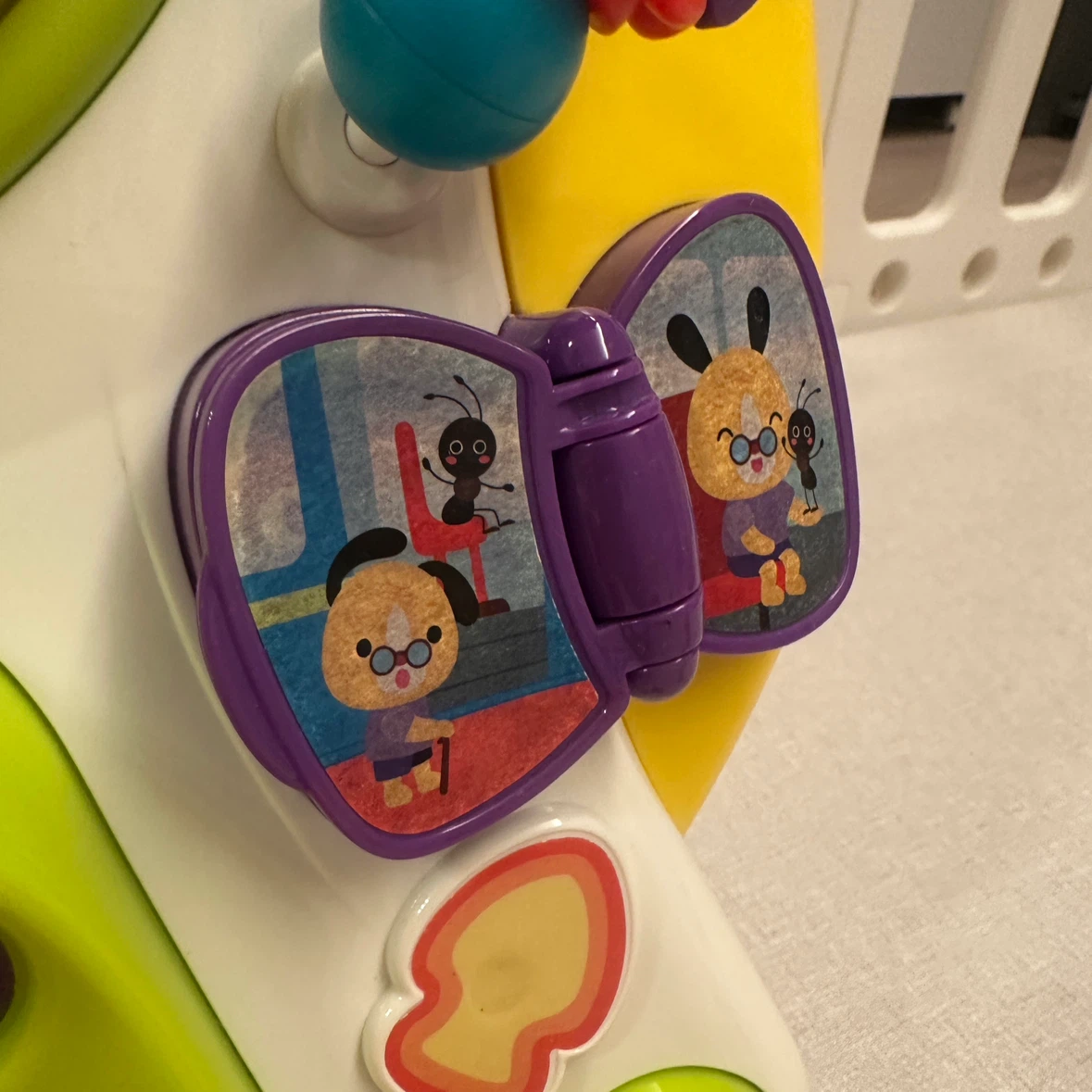3ステップ！アクティビティウォーカー&お絵かきテーブル　ベビーウォーカーの写真3枚目