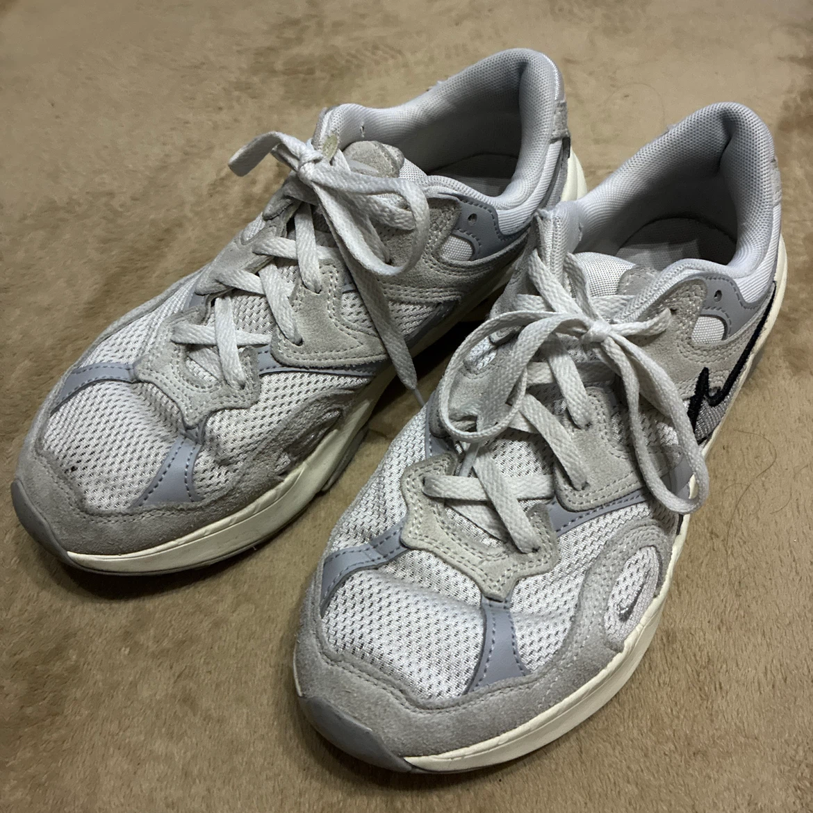 NIKE スニーカー グレー レディース 24.0cm