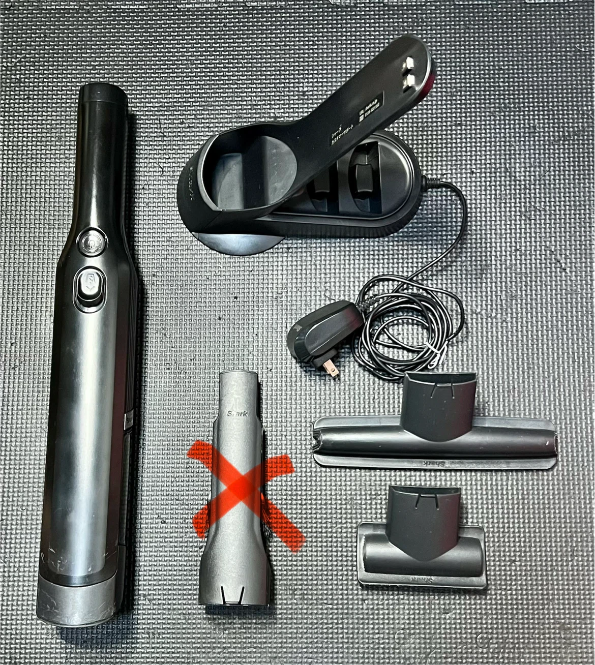 ☆ Shark シャーク EVOPOWER WV270J 充電式ハンディクリーナー ブラック ノズルセット ☆