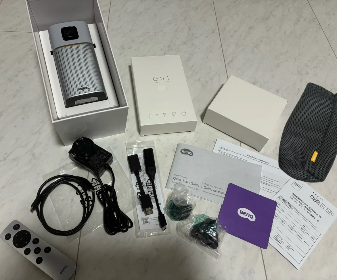 ✨数回使用のみ✨ 《 BenQ GVI 》 小型ポータブルプロジェクターの写真5枚目