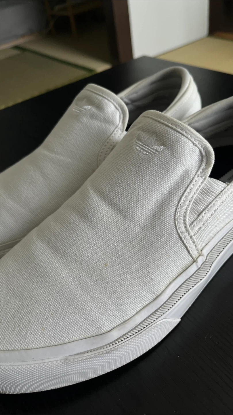 adidas スリッポン ホワイト メンズの写真3枚目