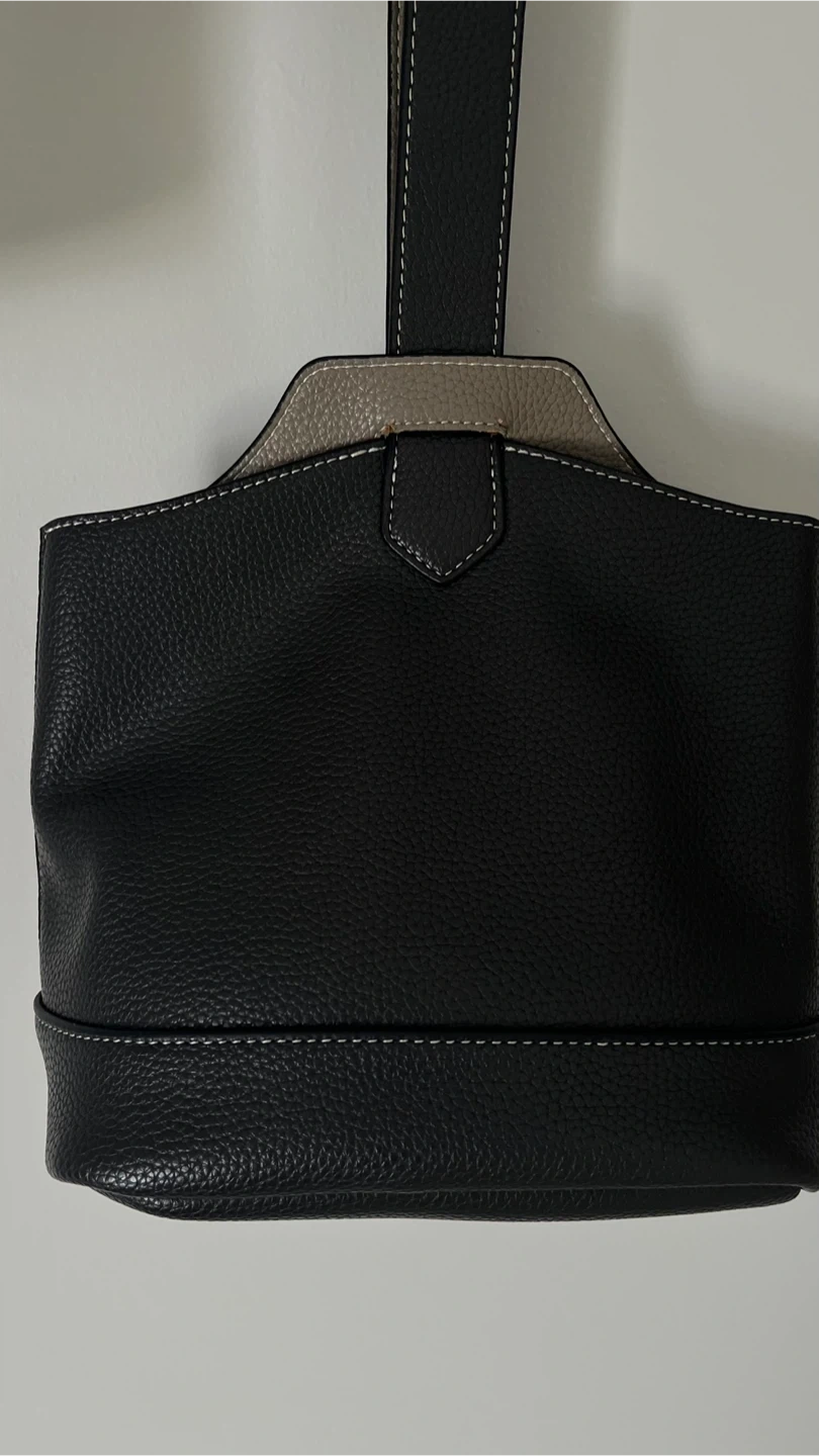 美品green label relaxingハンドバッグ グレーの写真2枚目