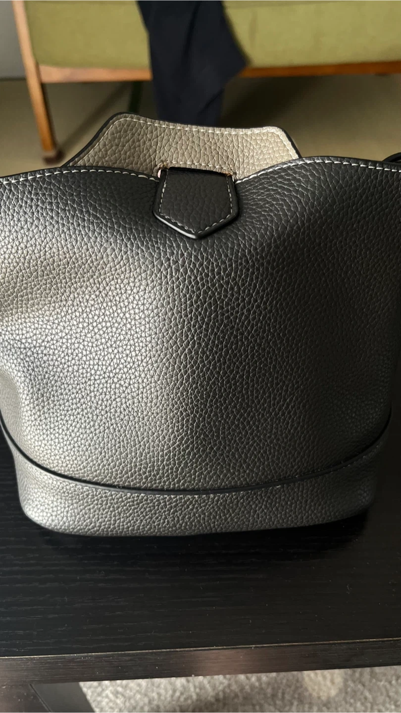 美品green label relaxingハンドバッグ グレーの写真4枚目