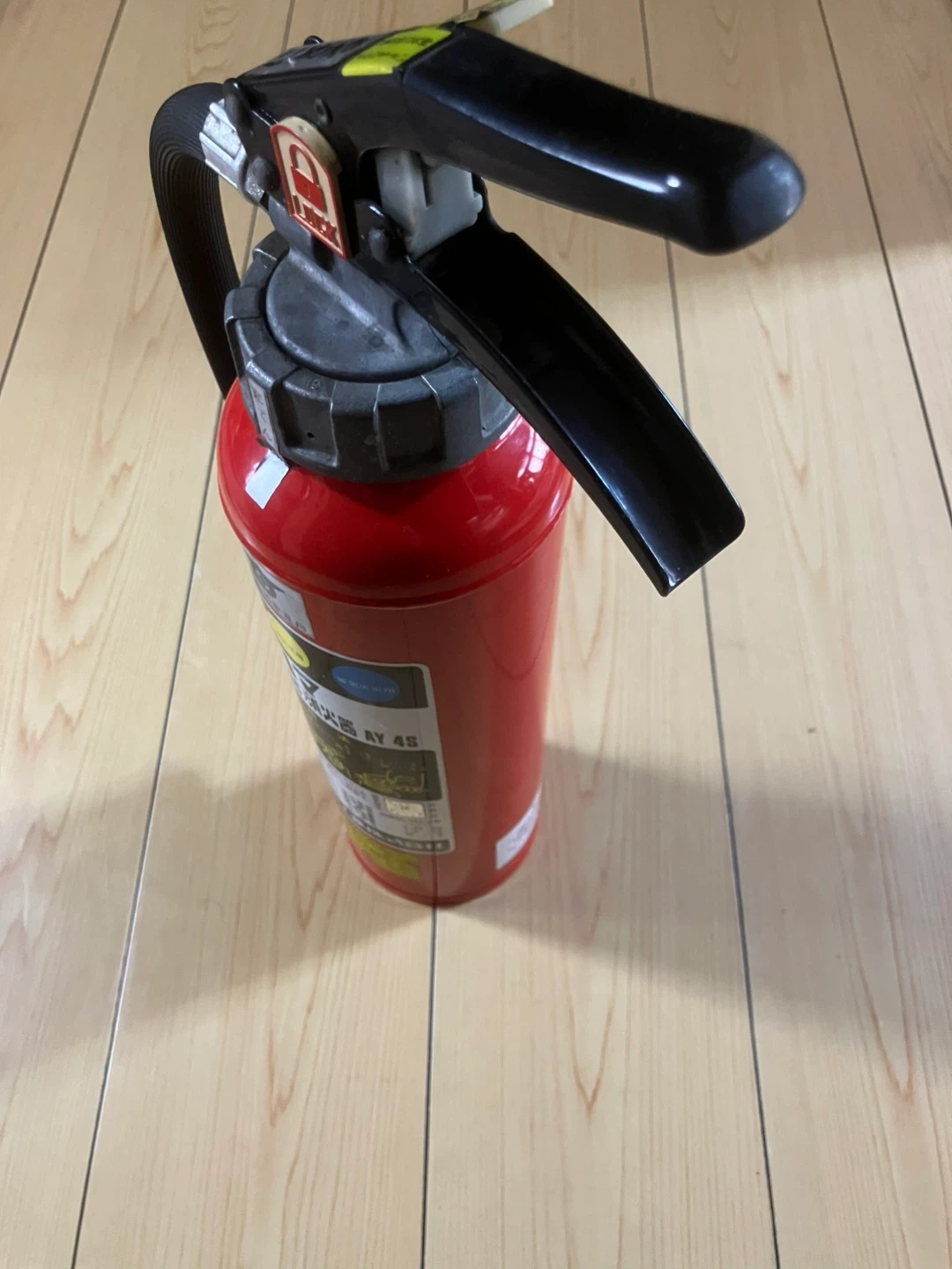 【昭和レトロ】ミツハマ 粉末ABC消火器 AY-4S インテリア用ジャンク品の写真6枚目
