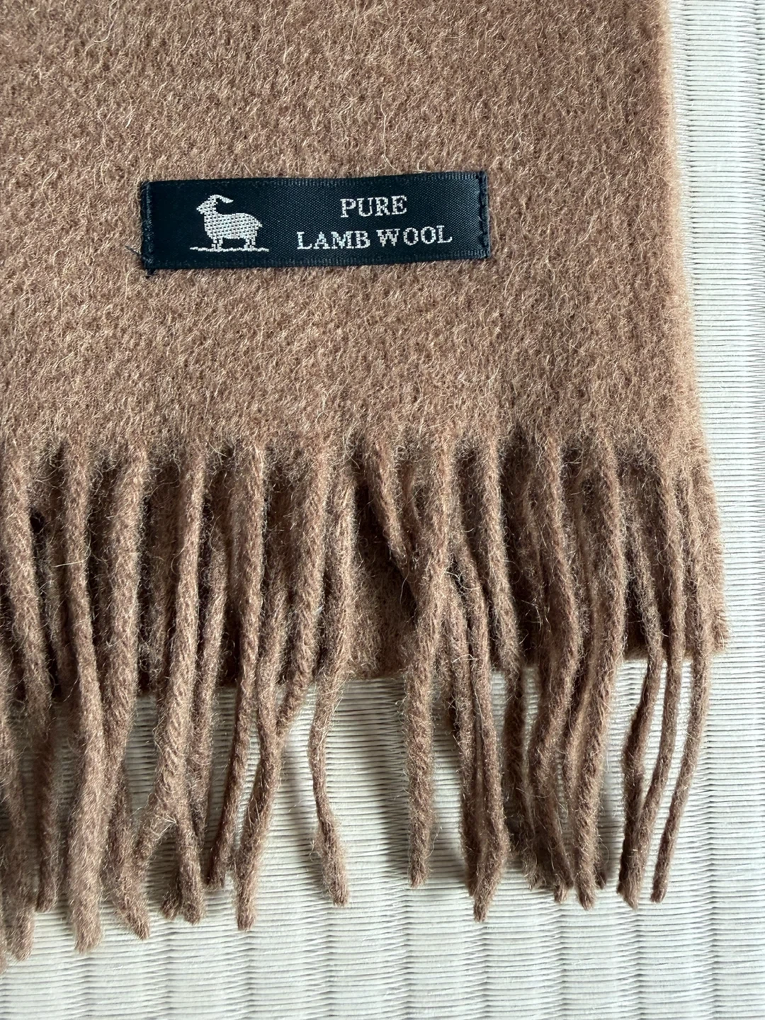 PURE LAMB WOOL マフラー ブラウンの写真2枚目