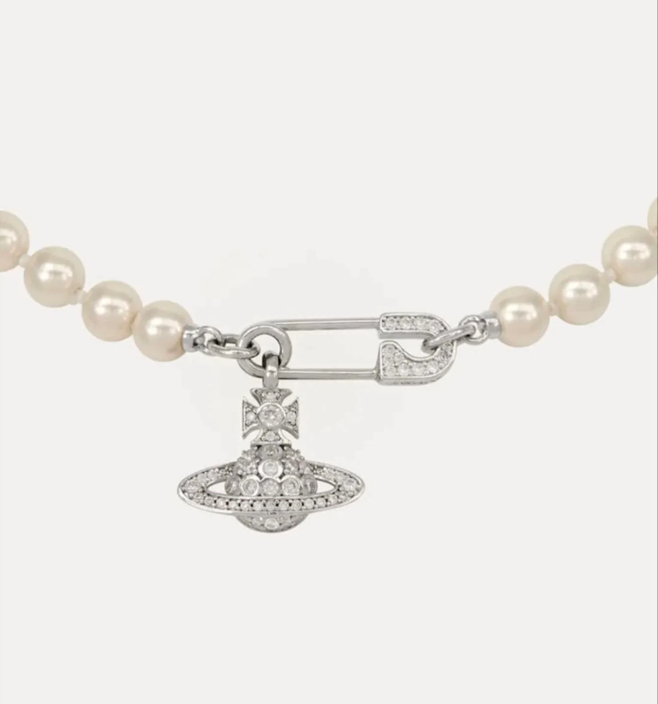 vivienne westwood Lucrece Pearl ネックレスの写真2枚目