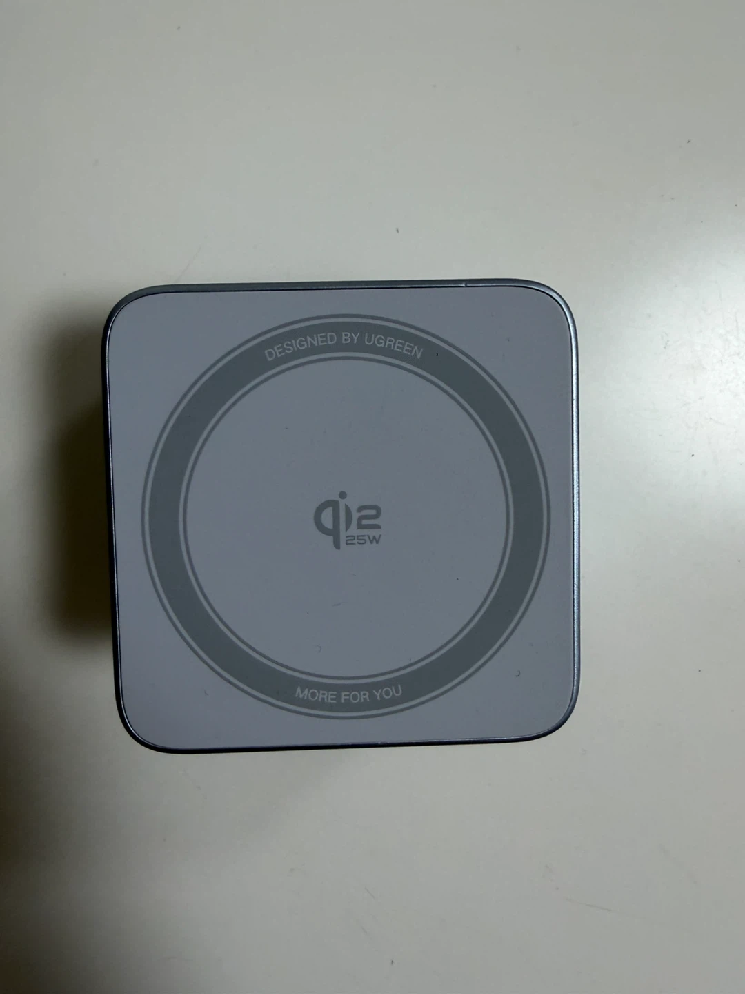 UGREEN MagFlow 2-in-1 ワイヤレス充電器の写真5枚目