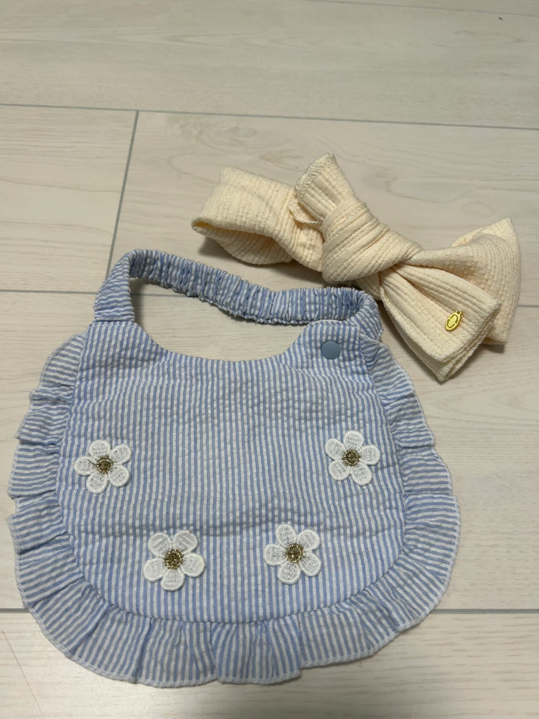 ベビー用スタイとヘアバンド セット