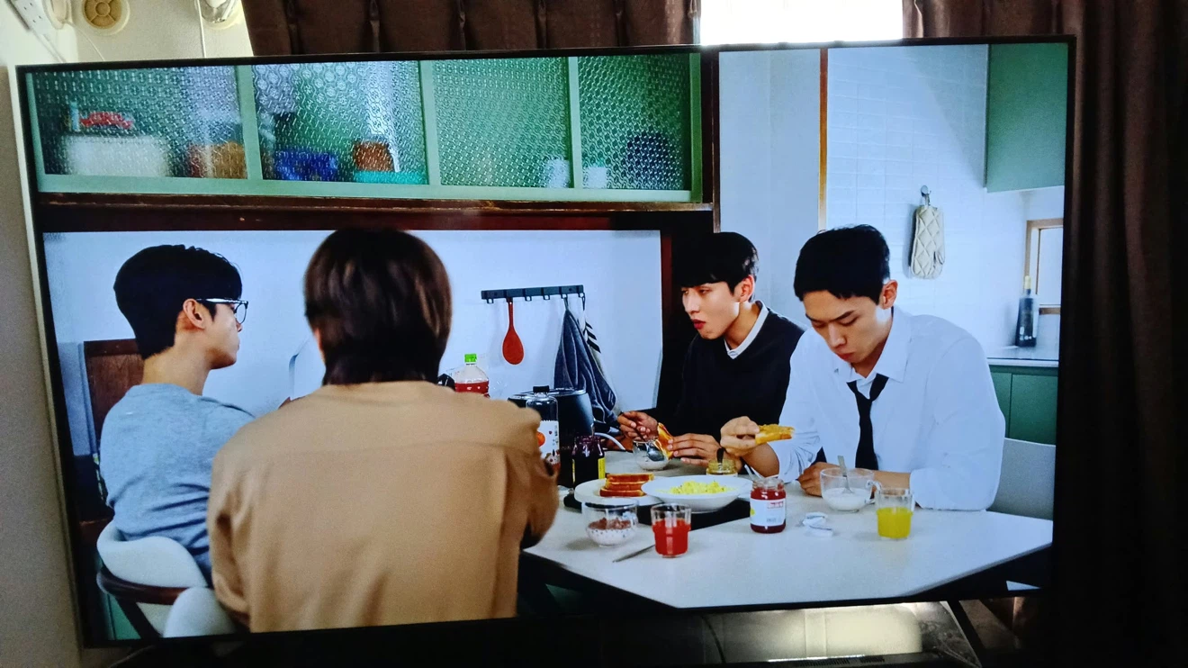 LG 86インチ 4Kテレビ 86UT8000PJB 大型液晶テレビ