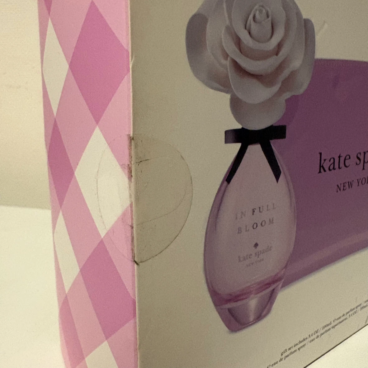 《未開封》kate spade NEW YORK インフルブルーム ギフトセット 香水 ローションの写真6枚目