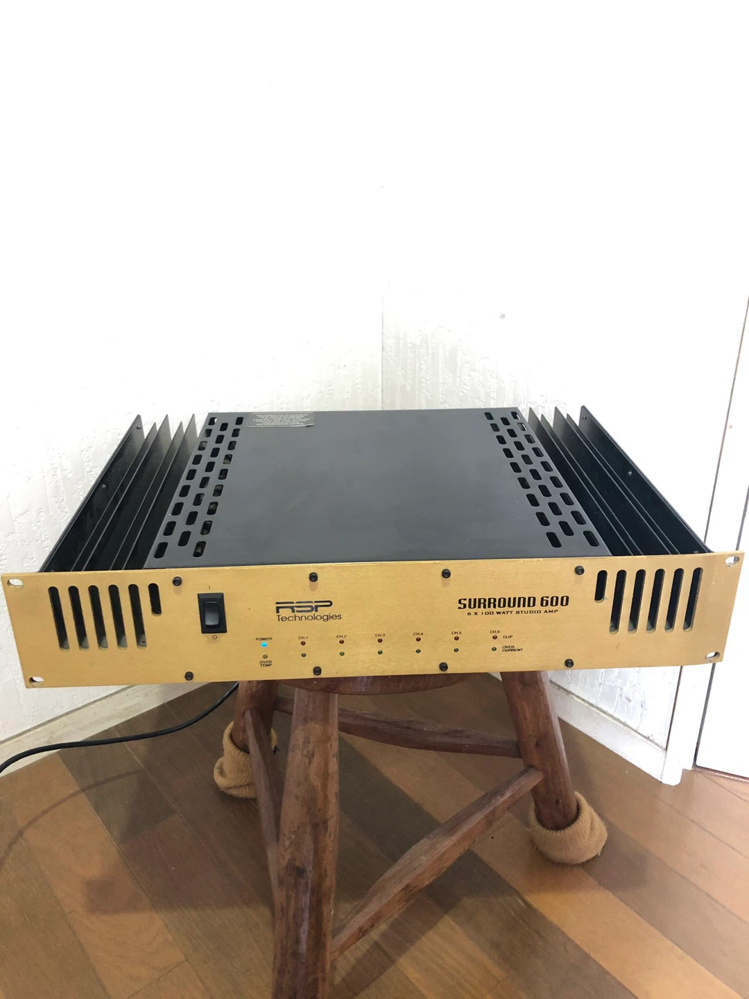 RSP Technologies SURROUND600 100w8Ω×6パワーアンプ