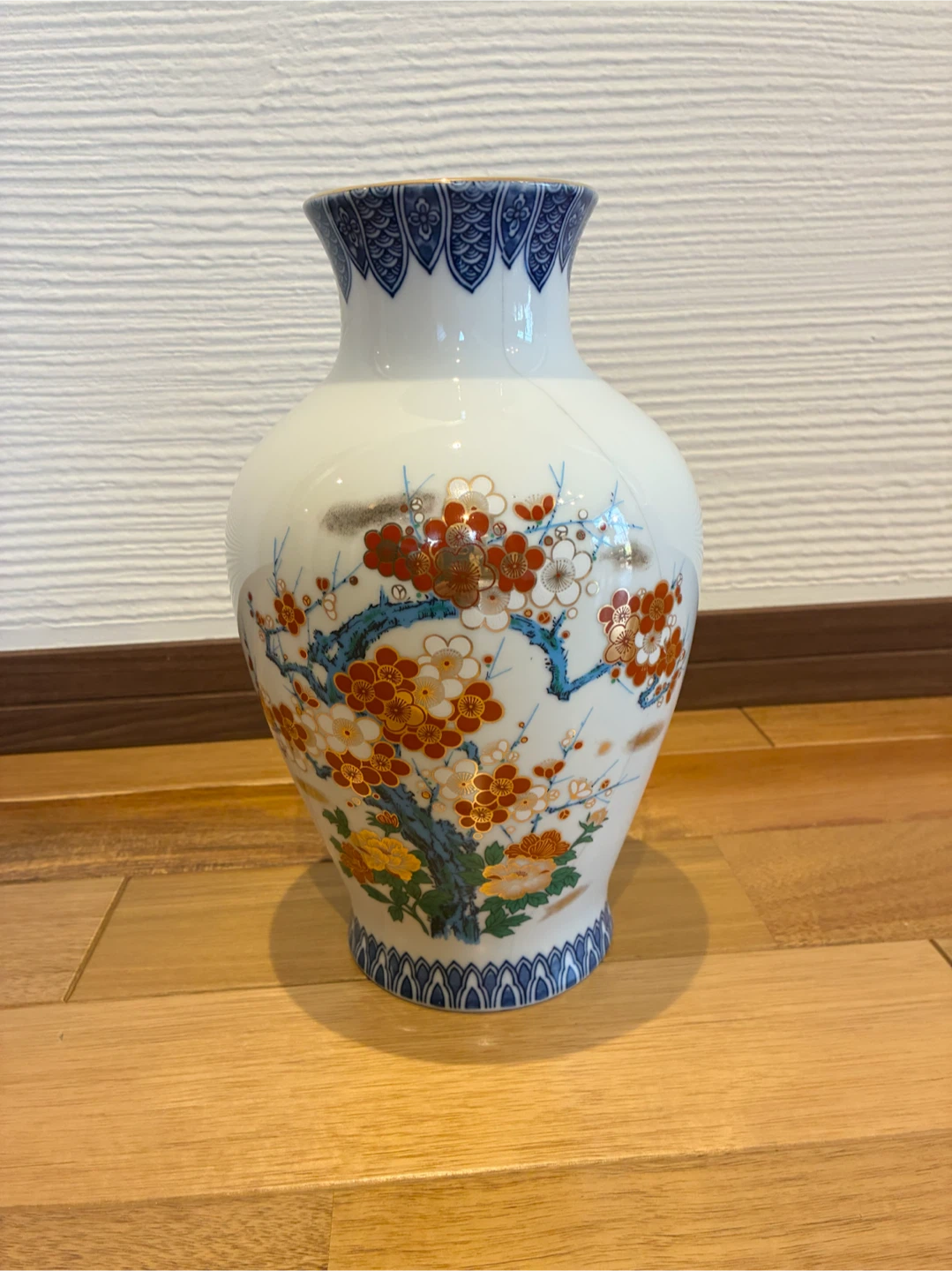 九谷焼 西峰 アンティーク壺 梅牡丹絵柄