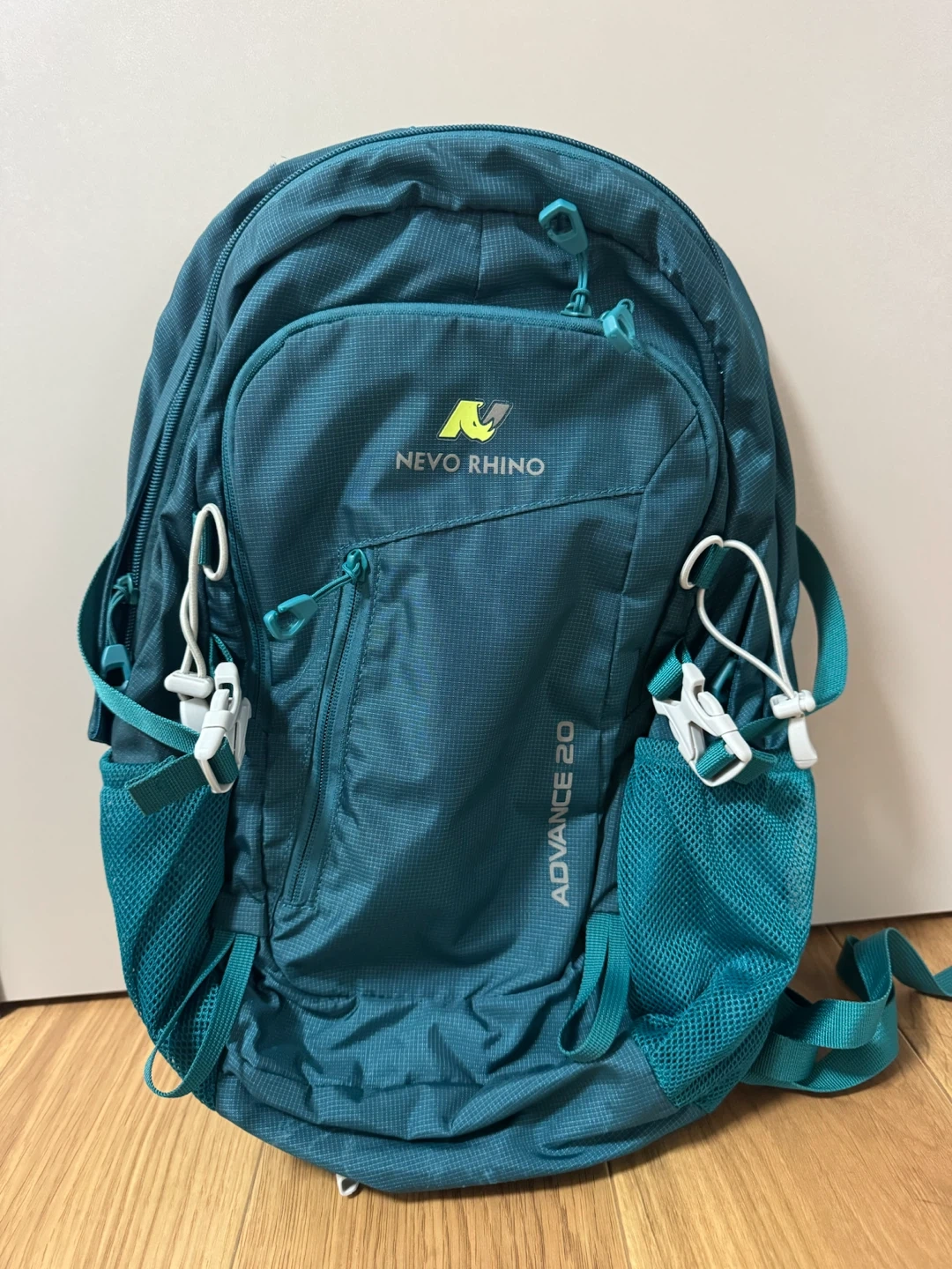 ネボライノ ADVANCE 20 バックパック グリーン