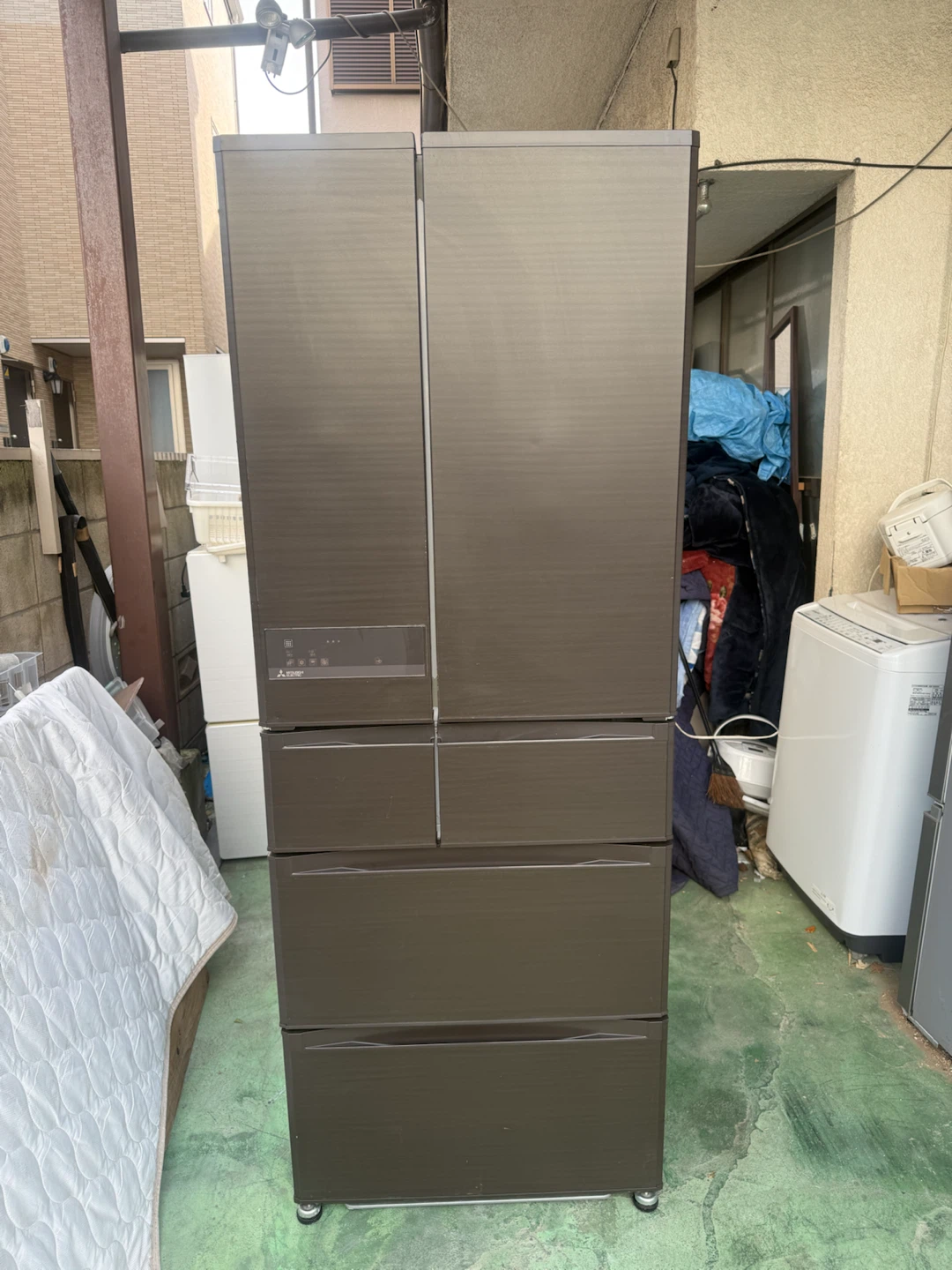 三菱 冷蔵庫 MR-JX60A-RW 600Lの写真6枚目