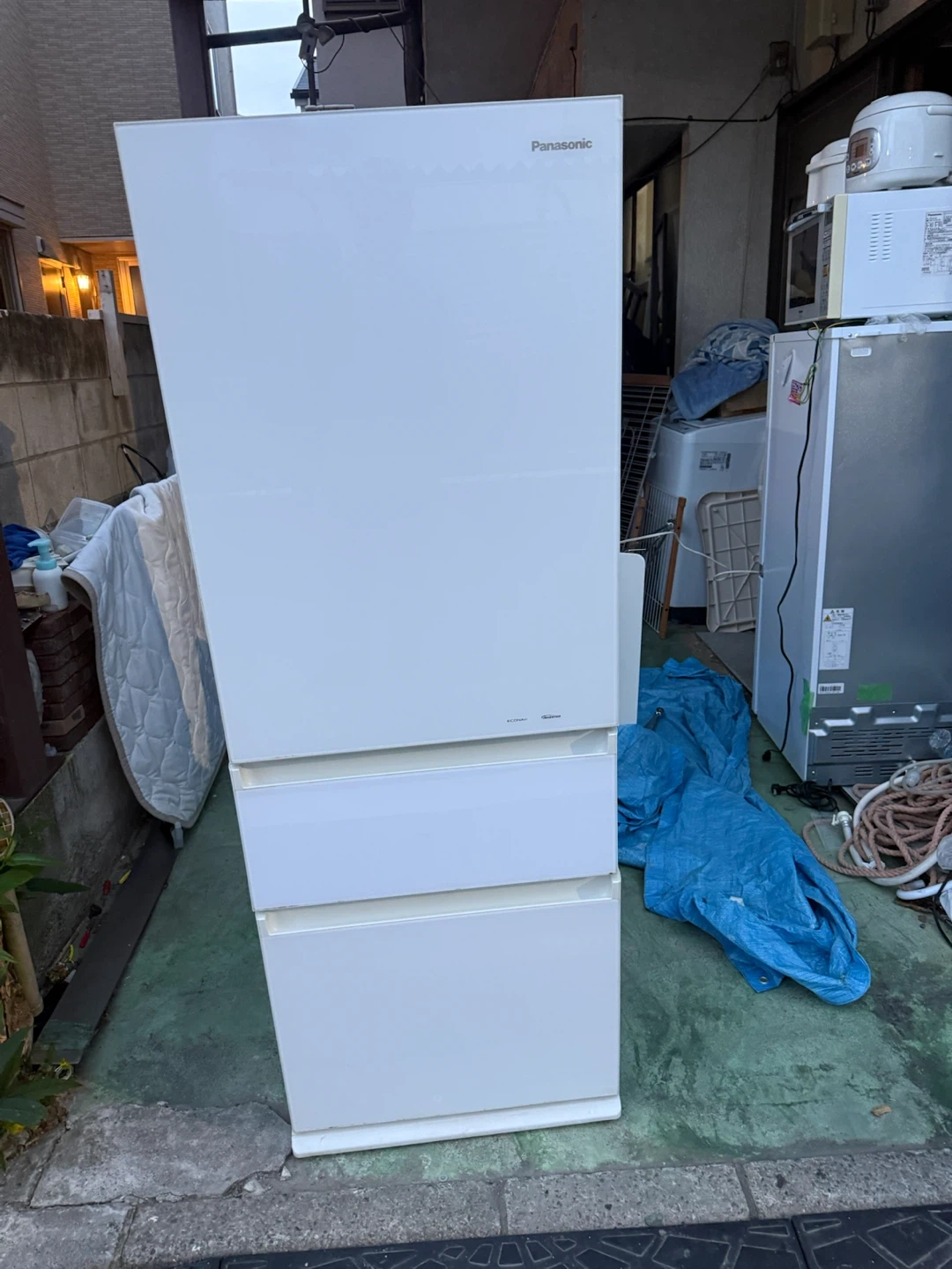 パナソニック 冷蔵庫 NR-C32HGM-W 315Lの写真6枚目