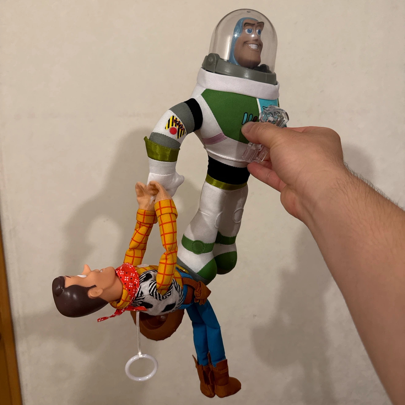 トイストーリー ウッディ バズ ぬいぐるみセットの写真2枚目