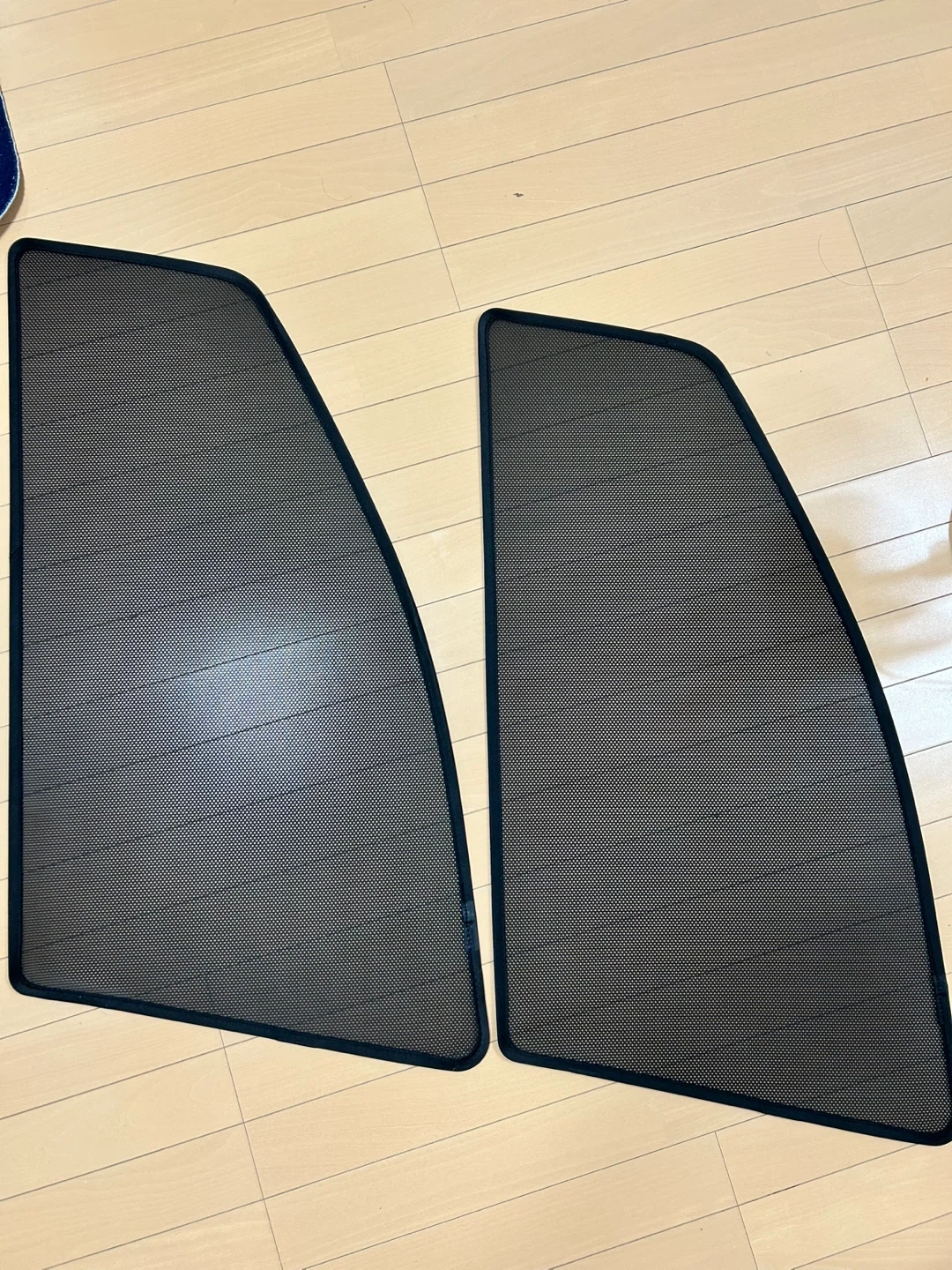 Laser shadesエスティマ50車用レーザーシェードの写真5枚目