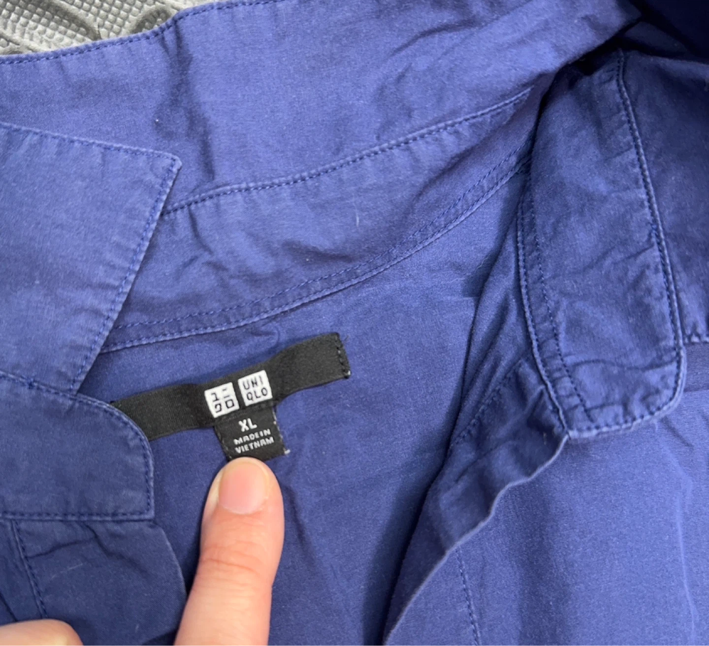 ユニクロ スキッパーシャツ ブルー XLの写真2枚目