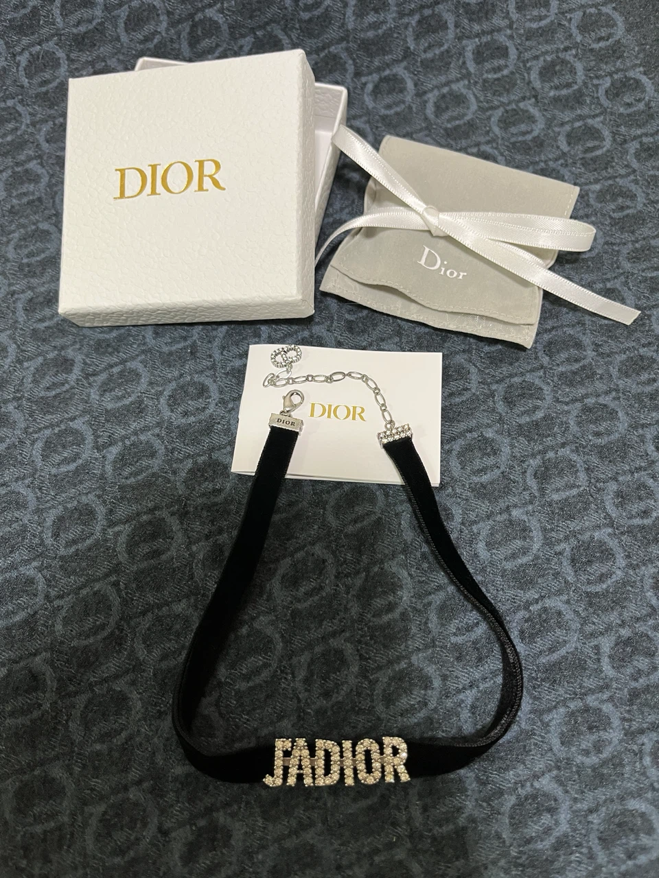 【極美品・付属品完備】 Dior J'ADIOR チョーカー、ベルベット ネックレス、ブラックの写真2枚目