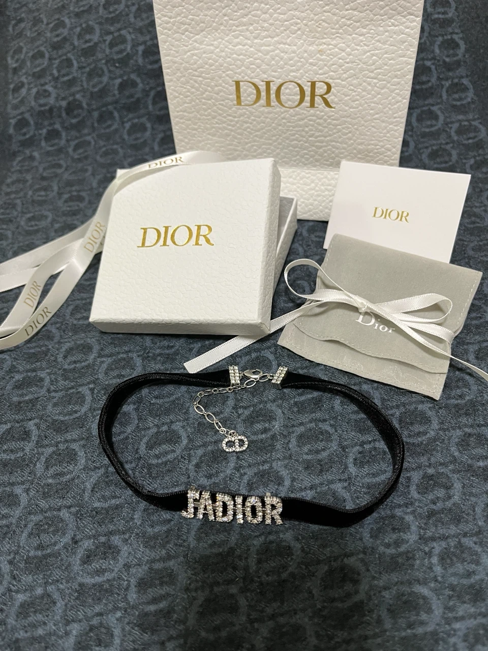 【極美品・付属品完備】 Dior J'ADIOR チョーカー、ベルベット ネックレス、ブラックの写真3枚目
