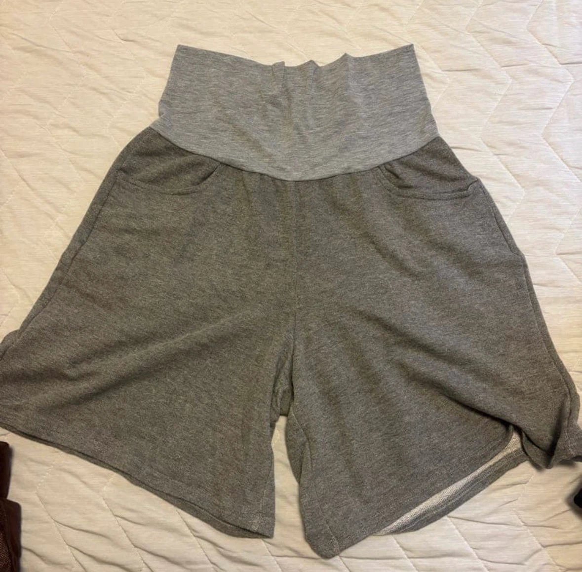 マタニティ ショートパンツ M-L